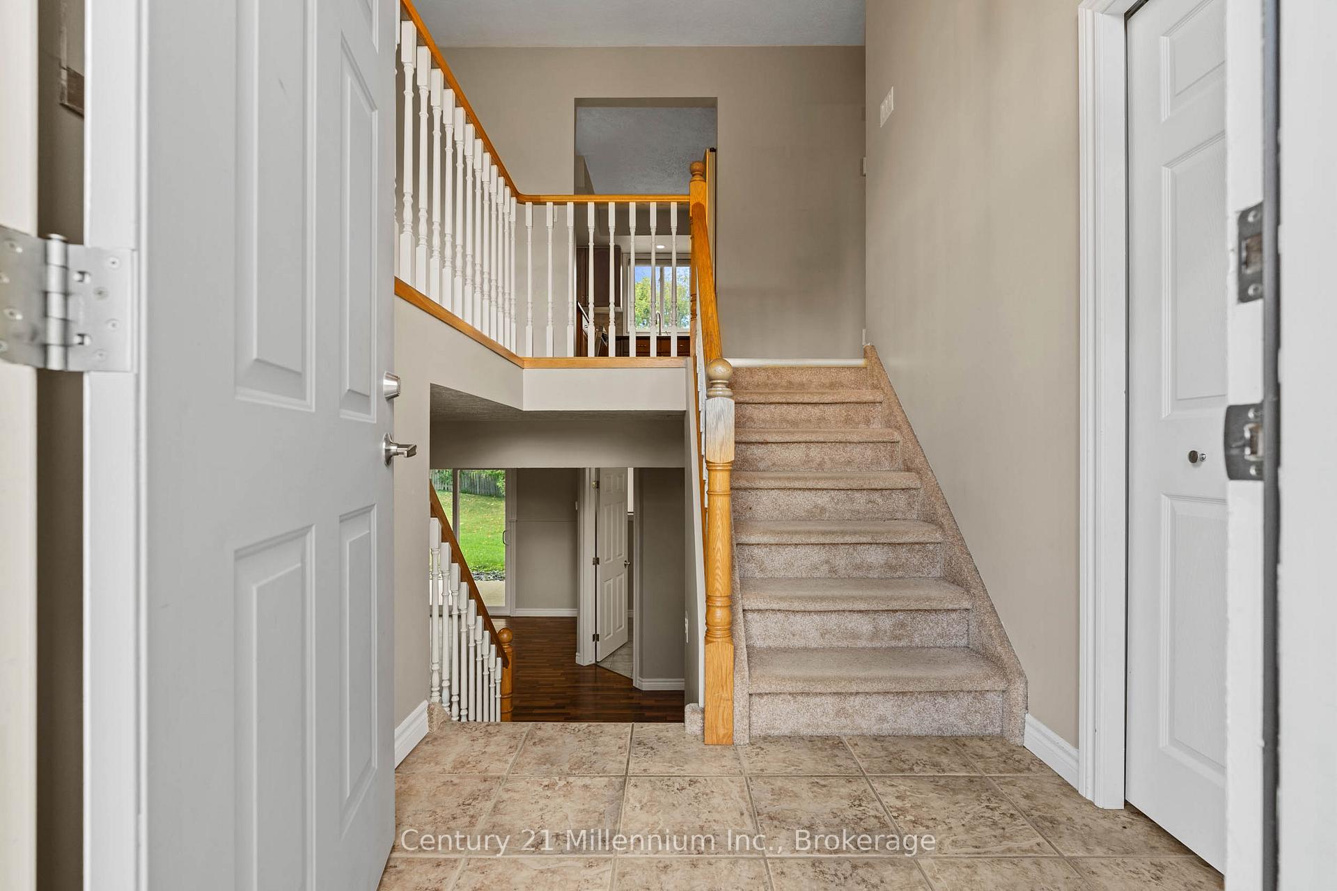Photo 13 of 72 Jane Street, Chatsworth — HOMEH