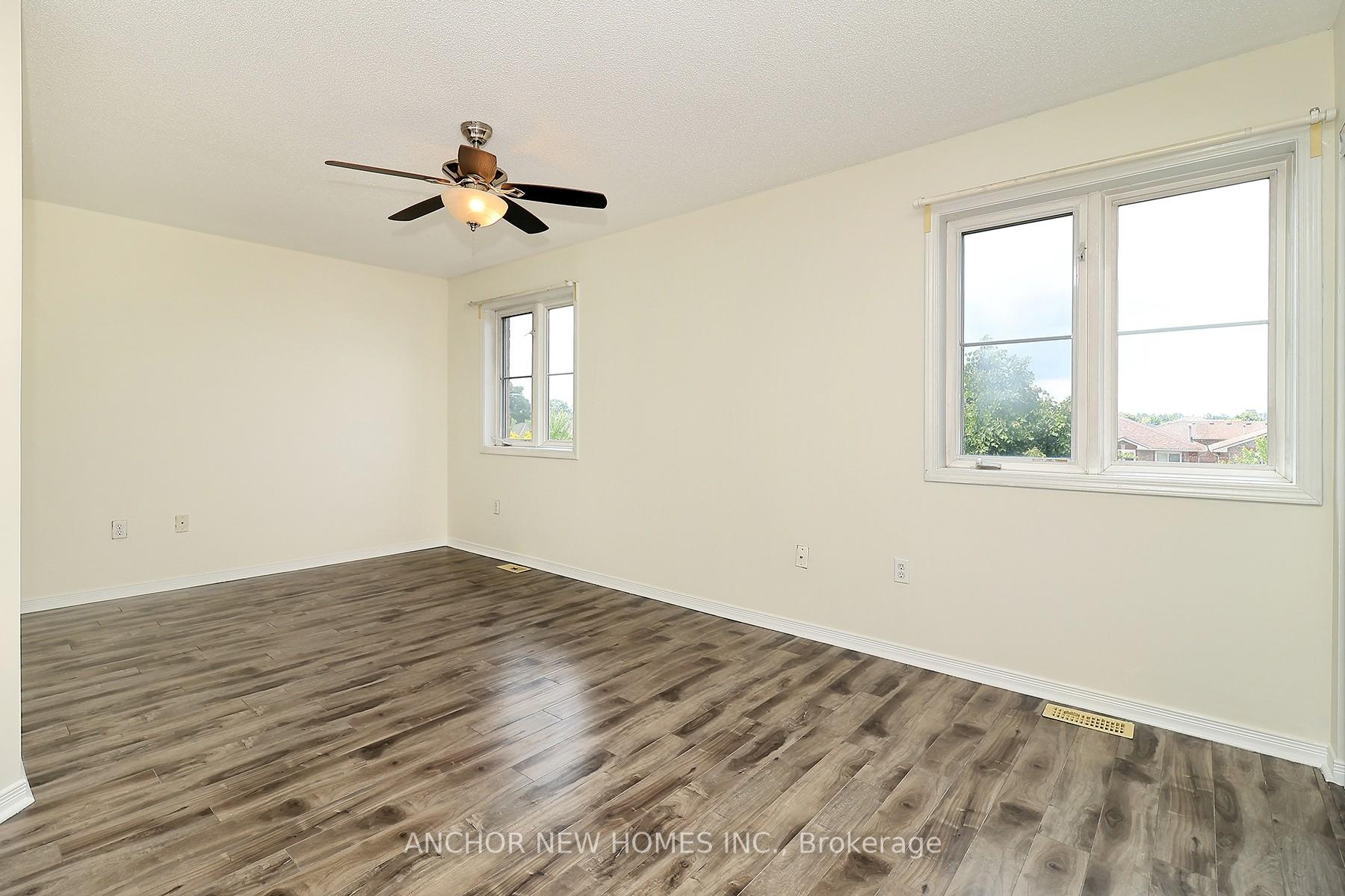 Photo 23 of Unit 7, 19 Cheltenham Road, Barrie, Georgian Drive — HOMEH