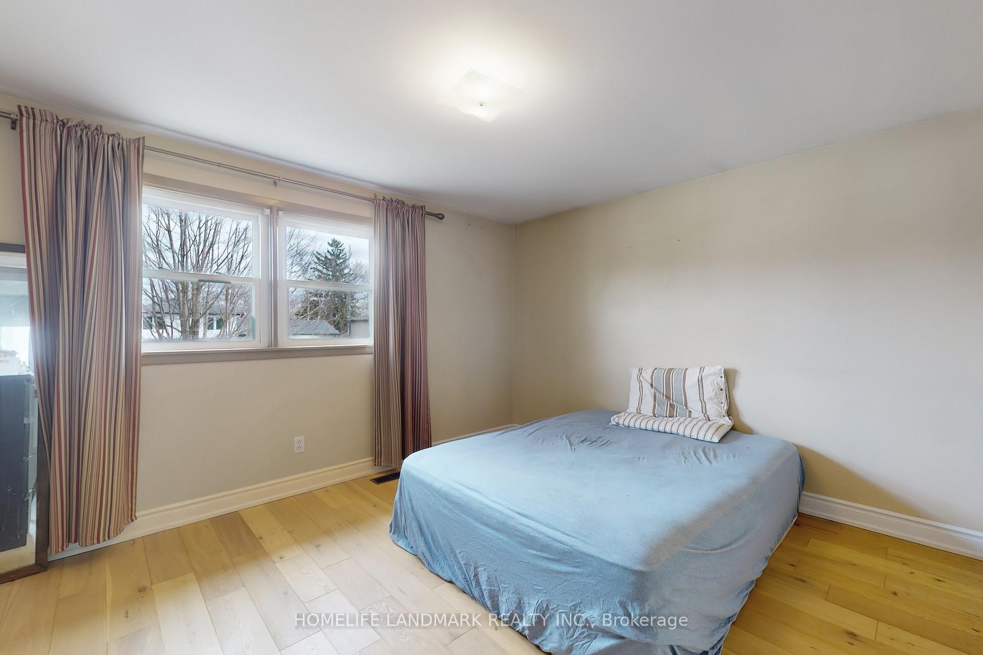 Photo 22 of 54 Hills Road, Ajax, South East — HOMEH