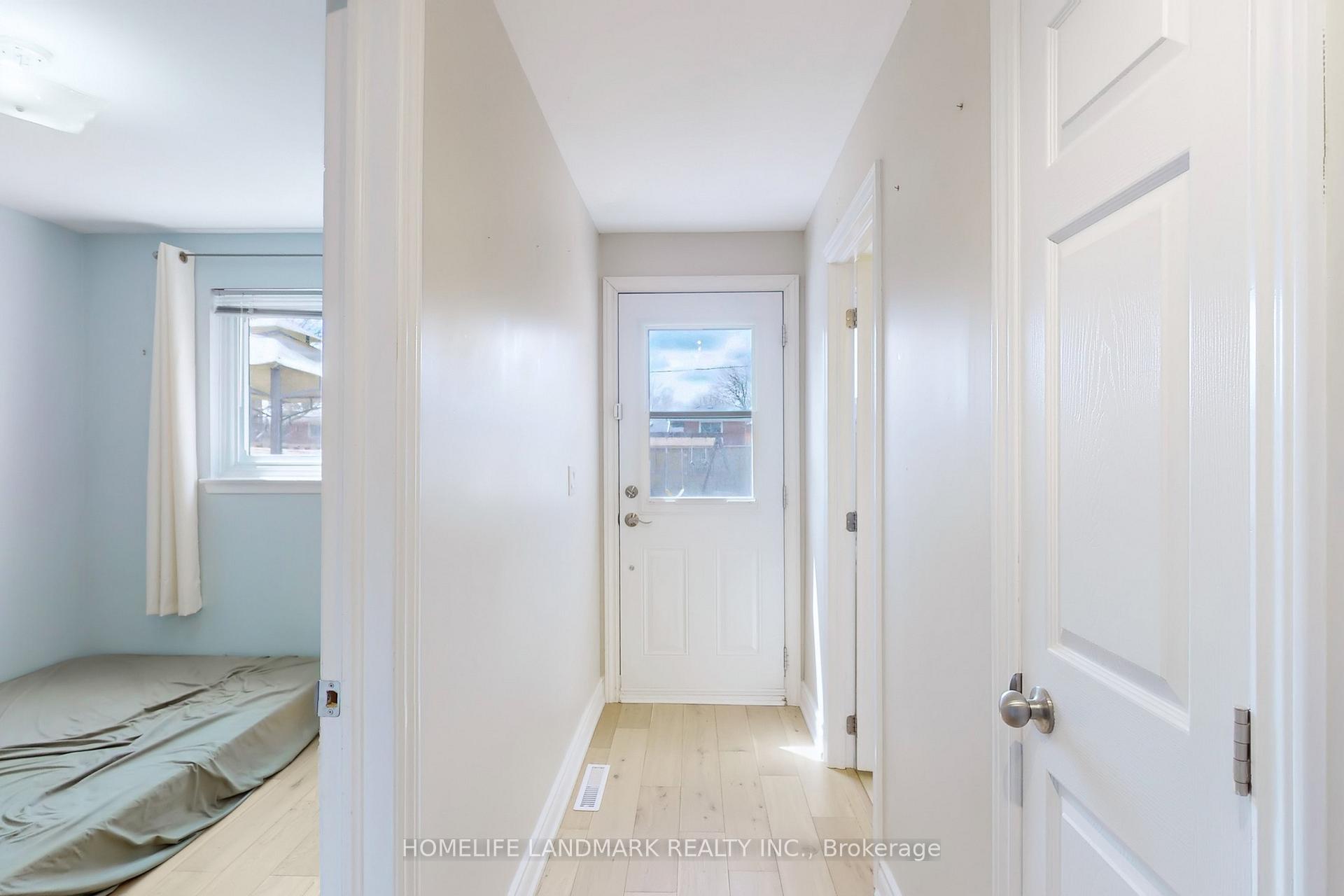 Photo 37 of 54 Hills Road, Ajax, South East — HOMEH