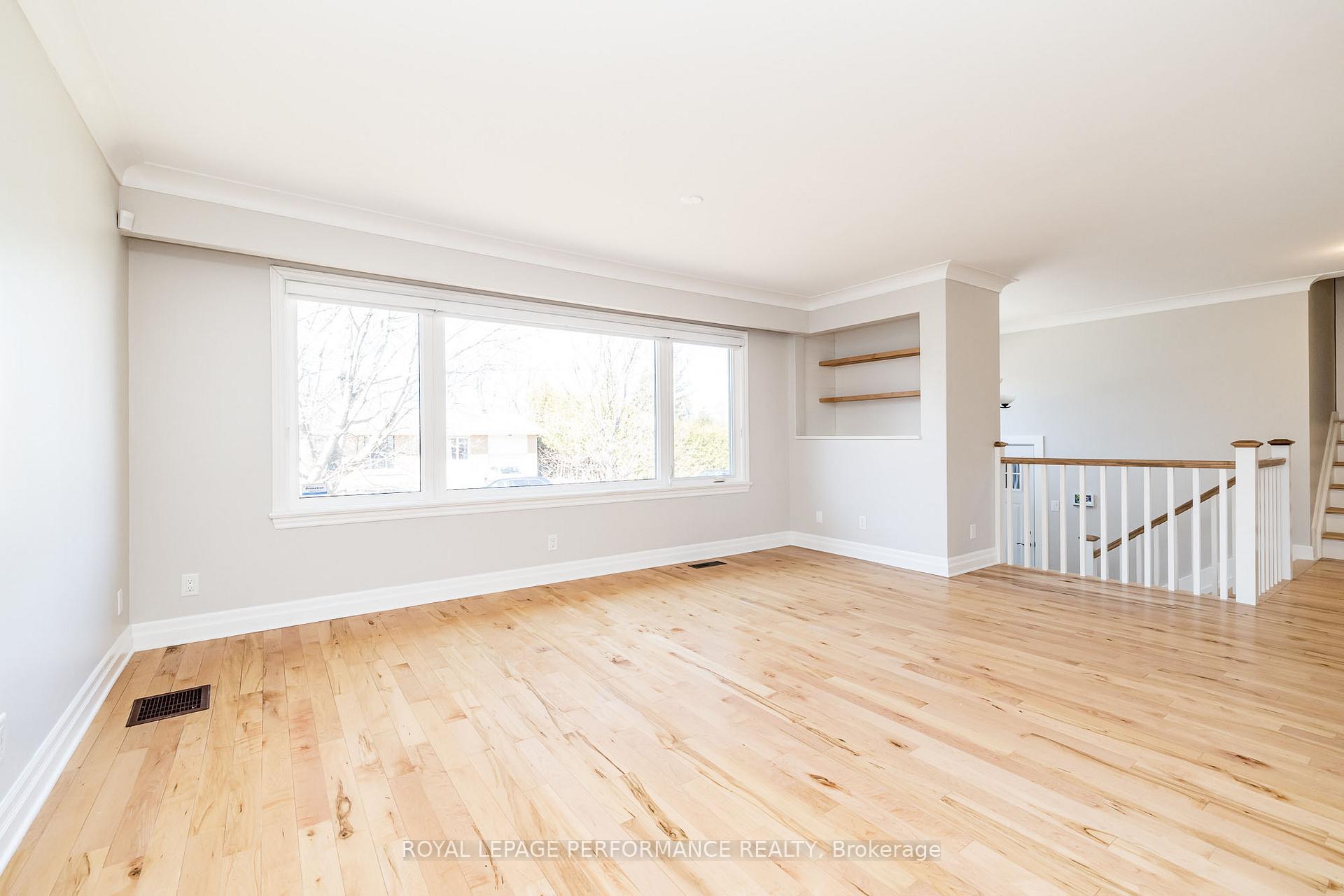 Photo 3 of 3 Birchwood Drive, Ottawa, City View/Skyline/Fisher Heights/Parkwood Hills — HOMEH