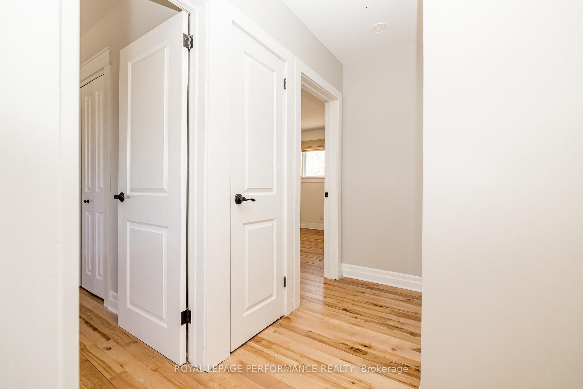 Photo 21 of 3 Birchwood Drive, Ottawa, City View/Skyline/Fisher Heights/Parkwood Hills — HOMEH