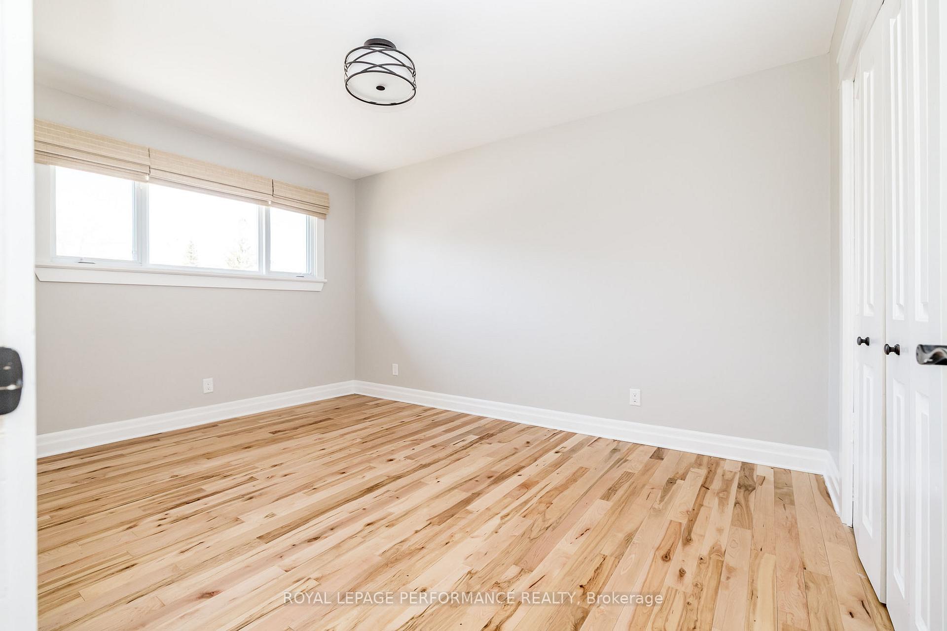 Photo 28 of 3 Birchwood Drive, Ottawa, City View/Skyline/Fisher Heights/Parkwood Hills — HOMEH