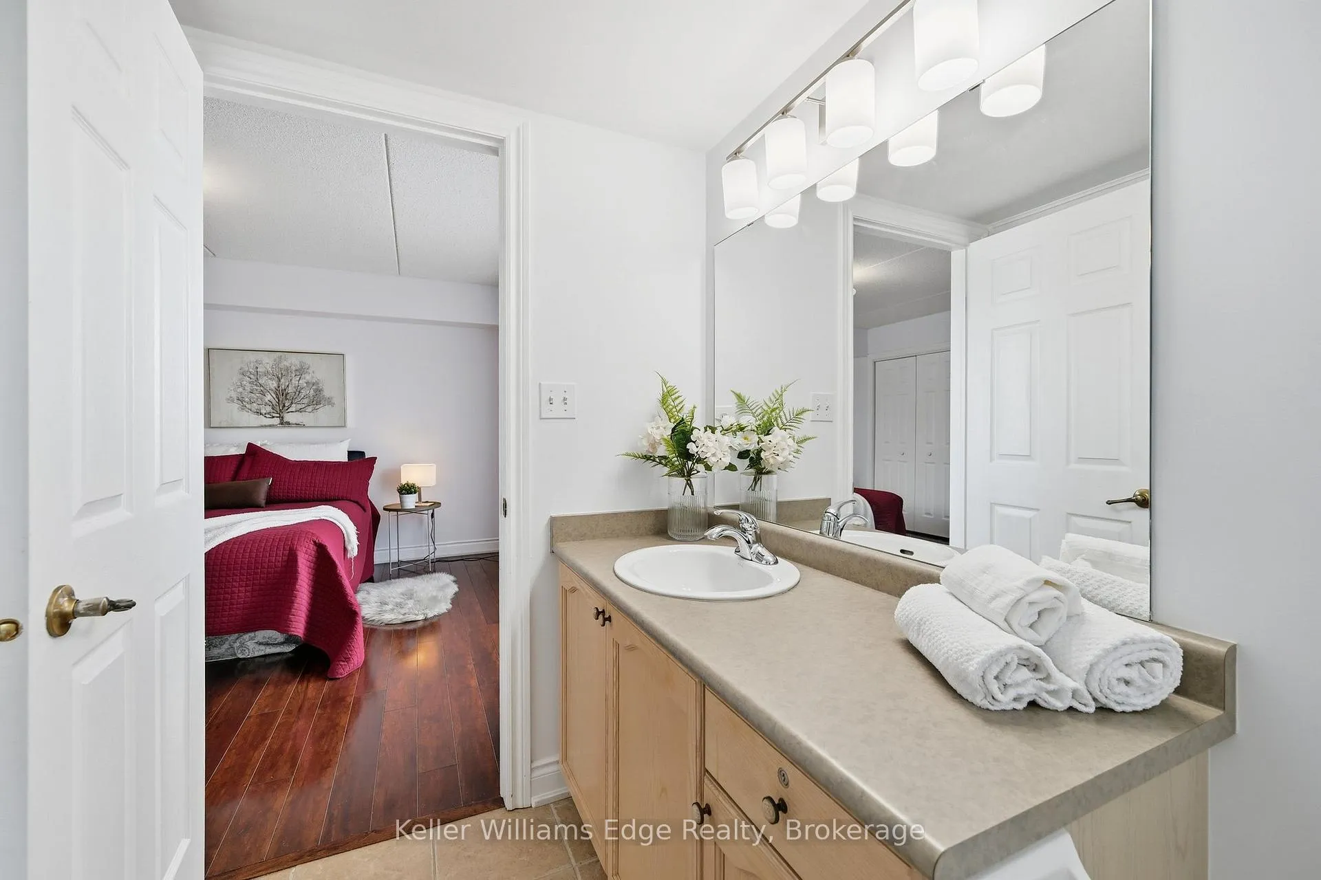 Photo 16 of Unit 315, 1480 Bishops Gate, Oakville, Glen Abbey — HOMEH