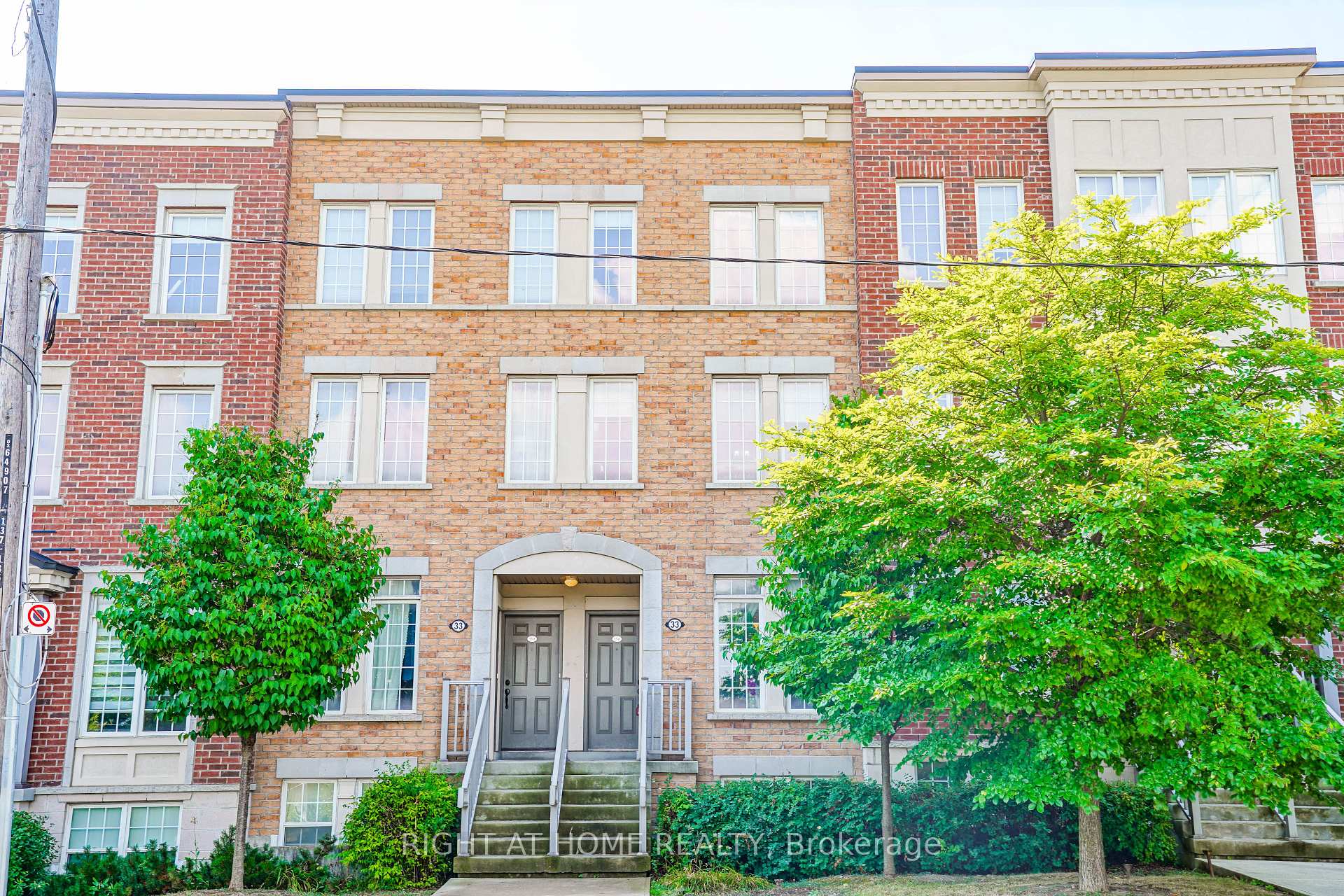Photo 1 of Unit 6, 33 Island Road, Scarborough, Rouge — HOMEH