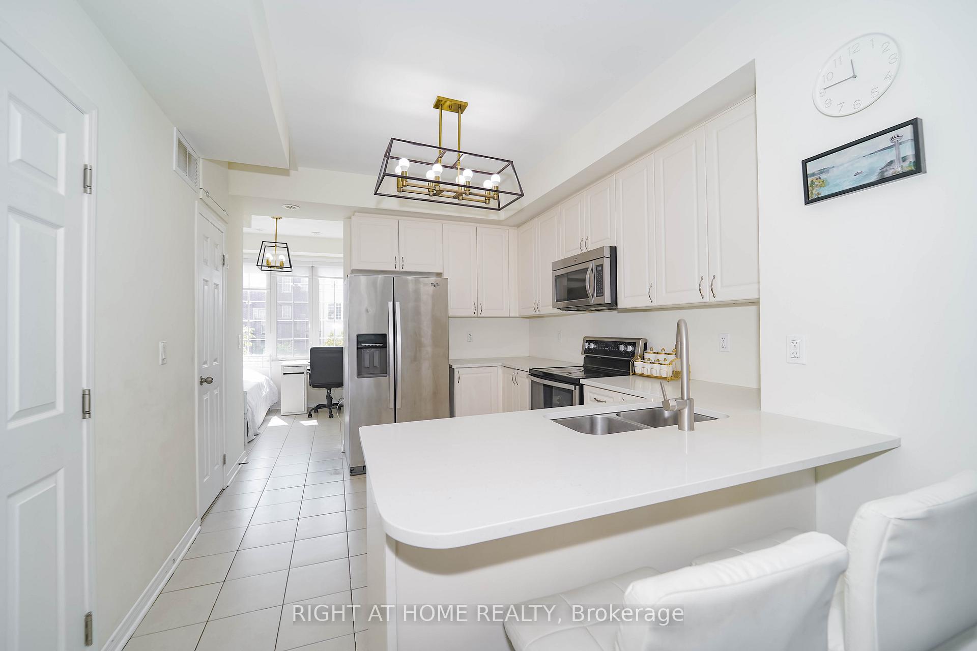 Photo 14 of Unit 6, 33 Island Road, Scarborough, Rouge — HOMEH