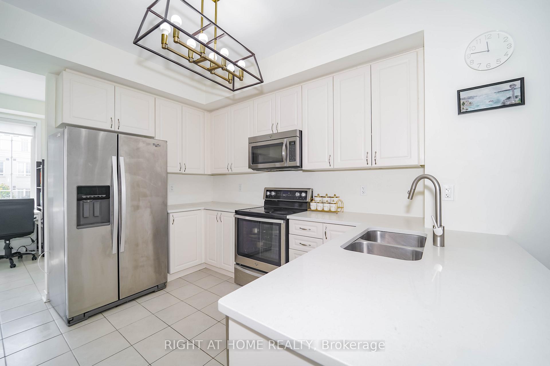 Photo 16 of Unit 6, 33 Island Road, Scarborough, Rouge — HOMEH