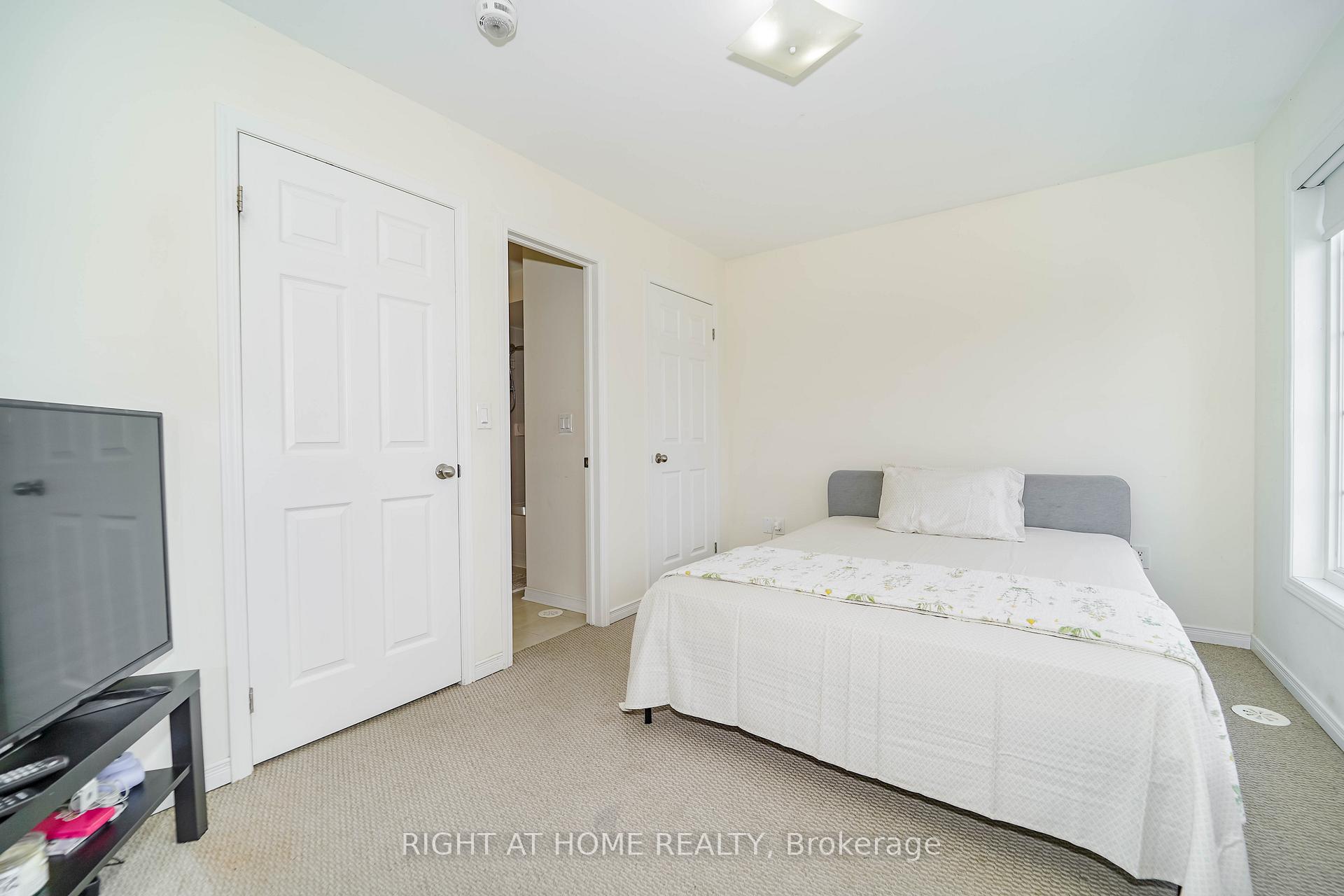 Photo 35 of Unit 6, 33 Island Road, Scarborough, Rouge — HOMEH