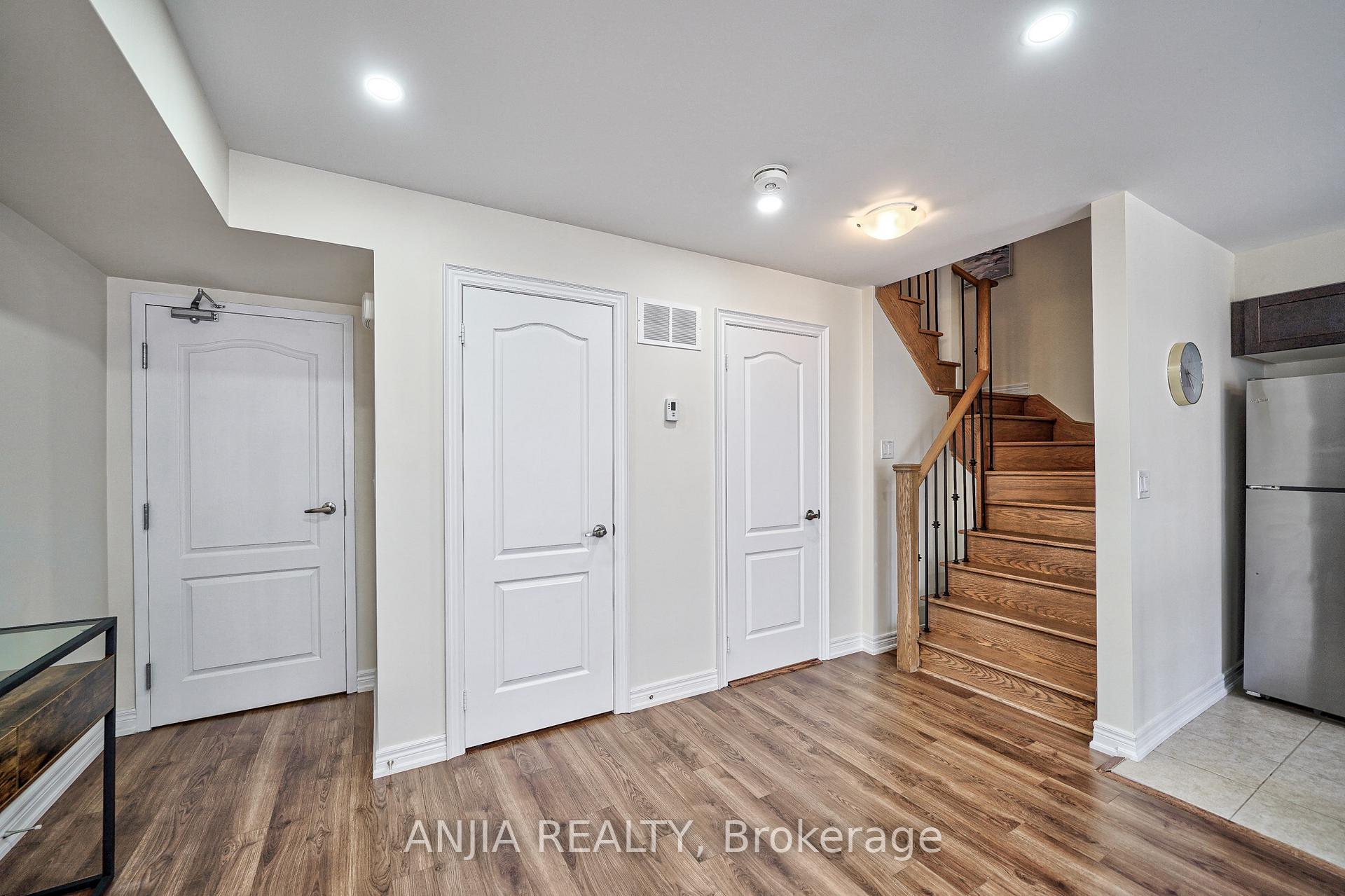 Photo 9 of Unit 216, 10 Dunsheath Way, Markham, Cornell — HOMEH