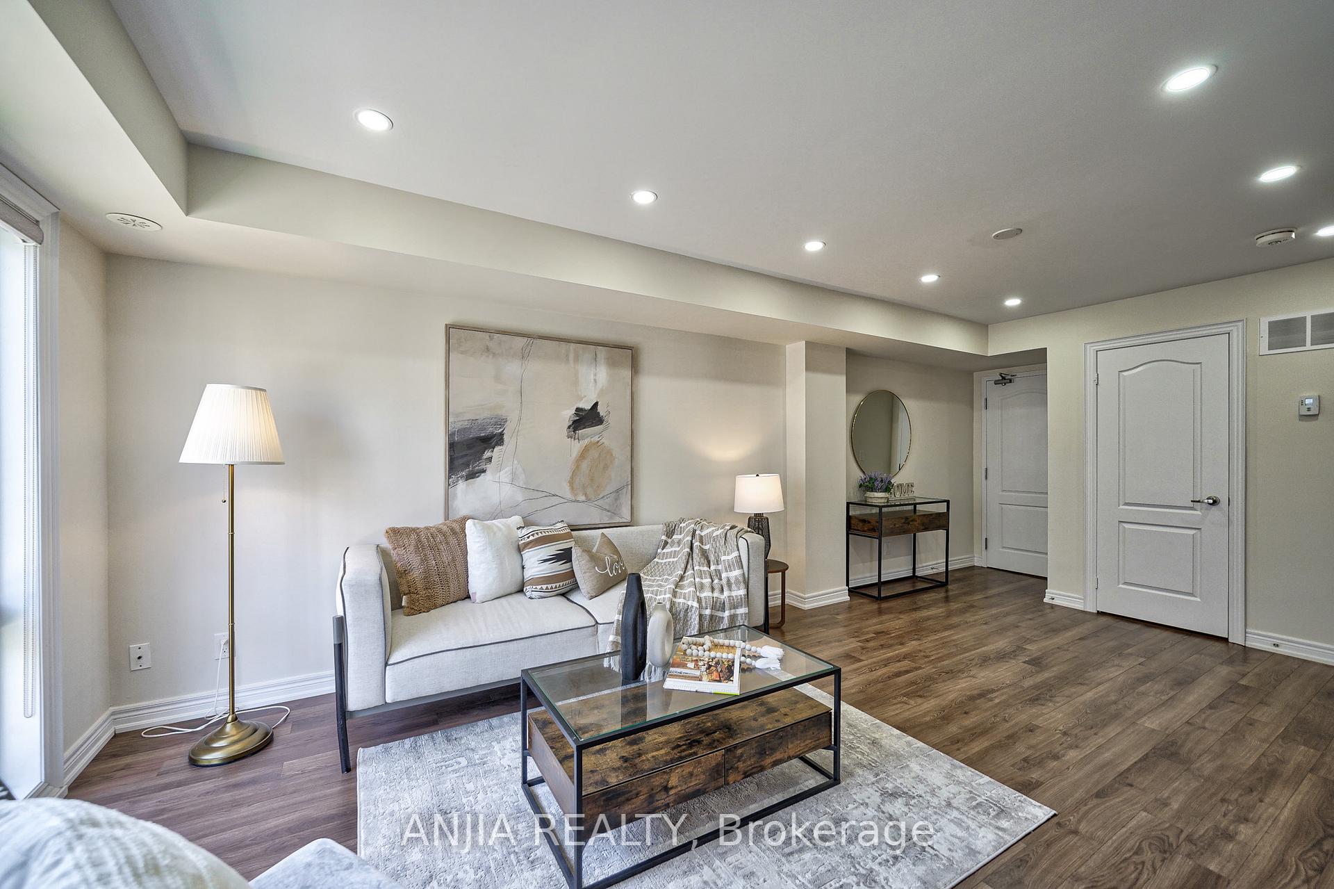 Photo 14 of Unit 216, 10 Dunsheath Way, Markham, Cornell — HOMEH