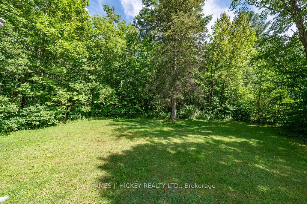 Photo 8 of 30 Lasalle Drive, Deep River, Deep River — HOMEH