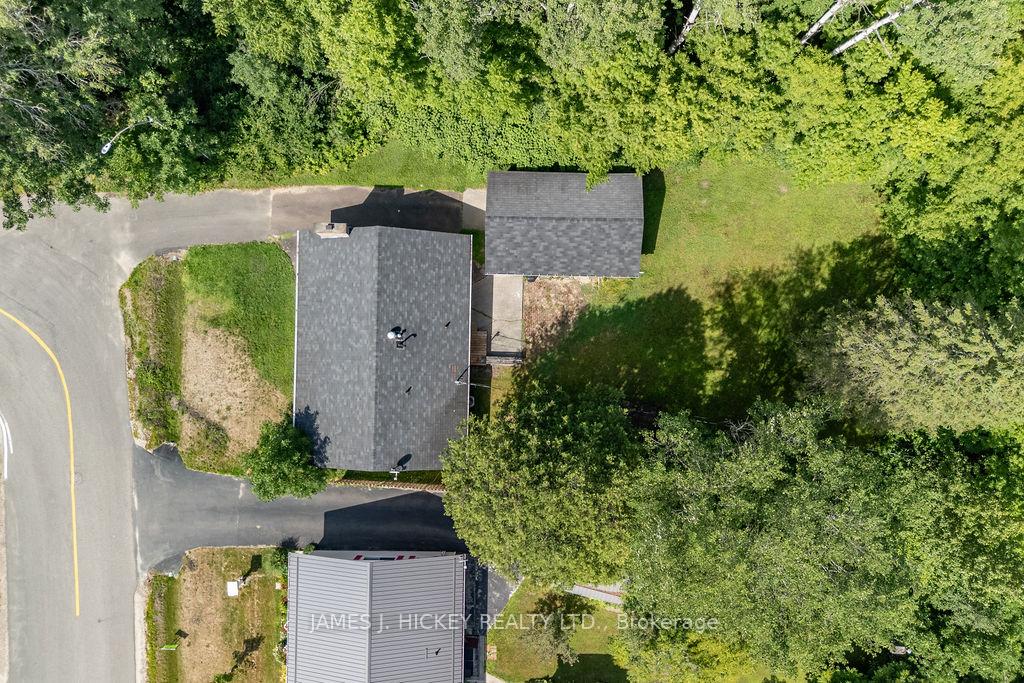 Photo 6 of 30 Lasalle Drive, Deep River, Deep River — HOMEH