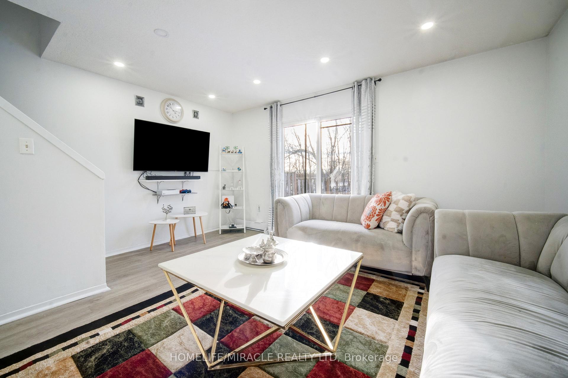 Photo 14 of Unit 53, 40 Imperial Road N, Guelph, Willow West/Sugarbush/West Acres — HOMEH