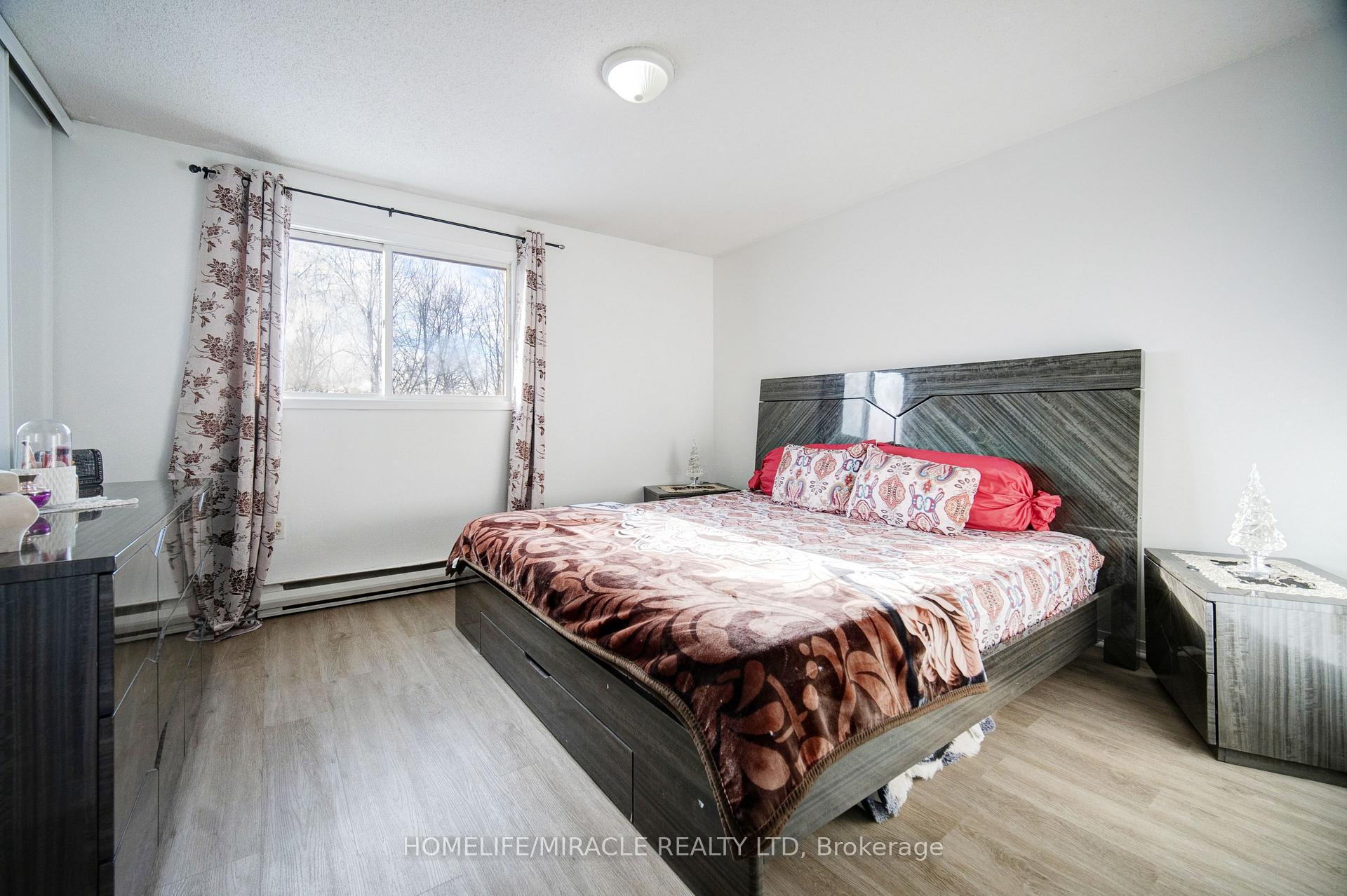 Photo 20 of Unit 53, 40 Imperial Road N, Guelph, Willow West/Sugarbush/West Acres — HOMEH