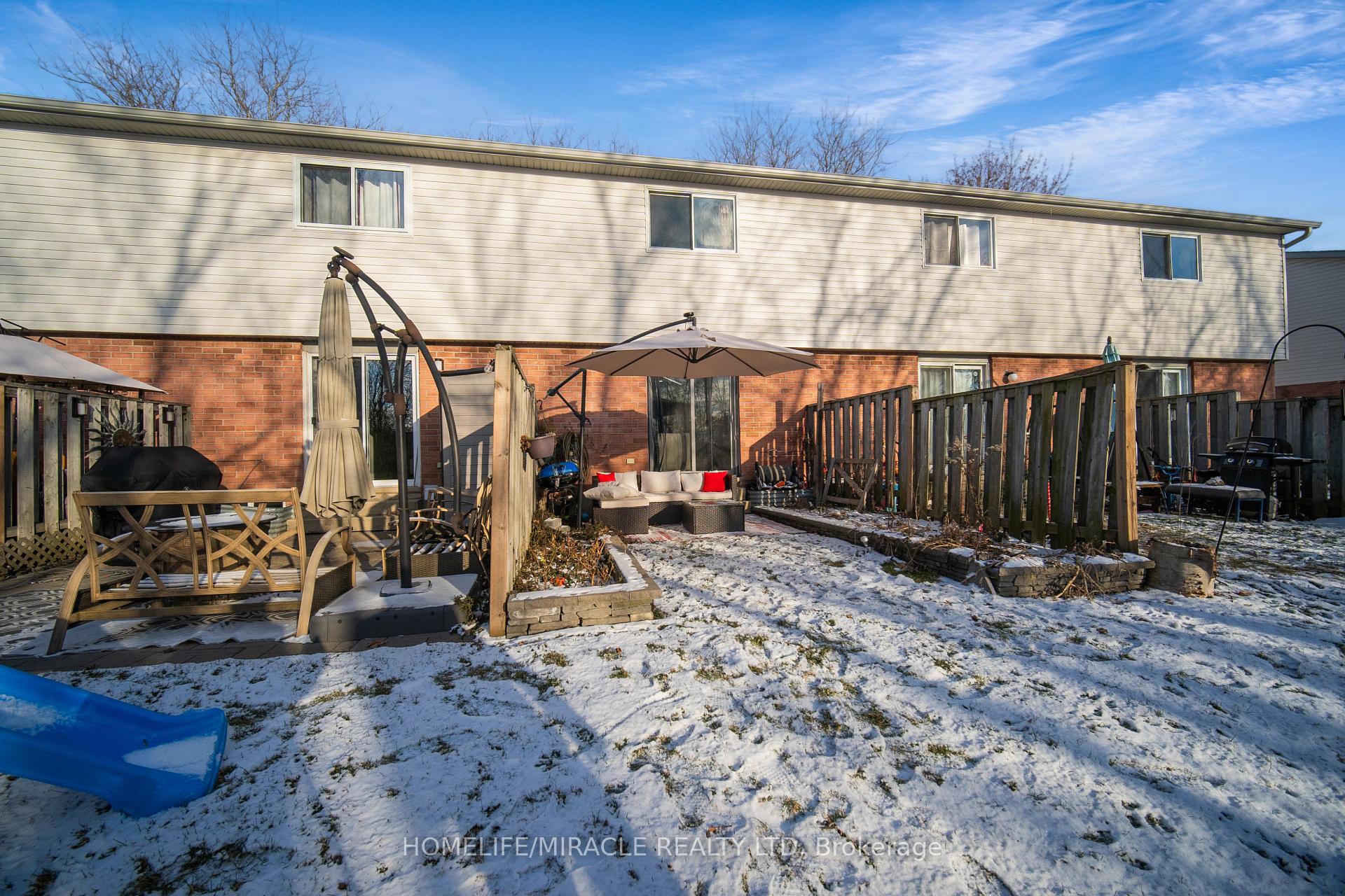 Photo 30 of Unit 53, 40 Imperial Road N, Guelph, Willow West/Sugarbush/West Acres — HOMEH