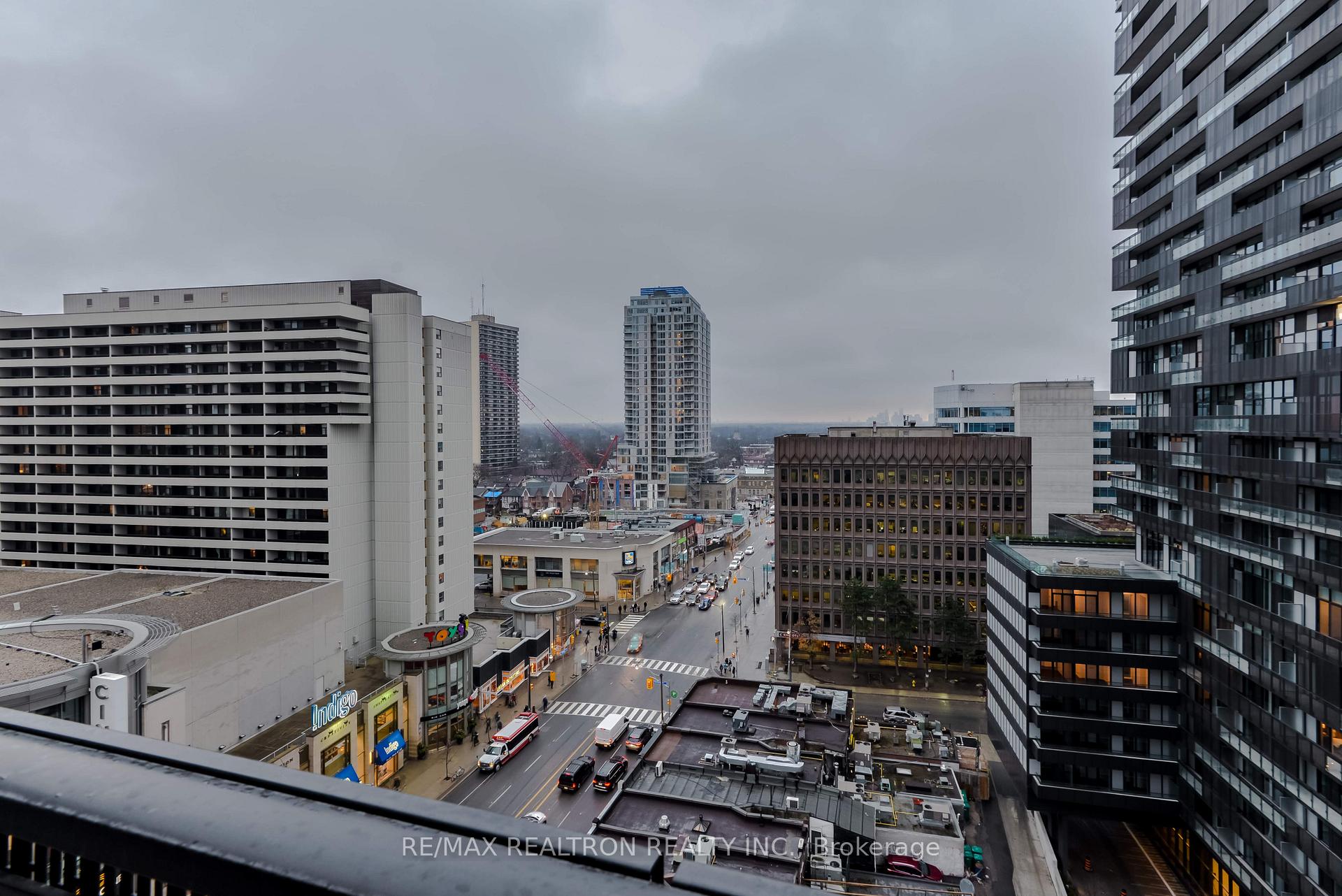 Photo 23 of Unit 907, 8 Eglinton Avenue E, Toronto, Mount Pleasant West — HOMEH