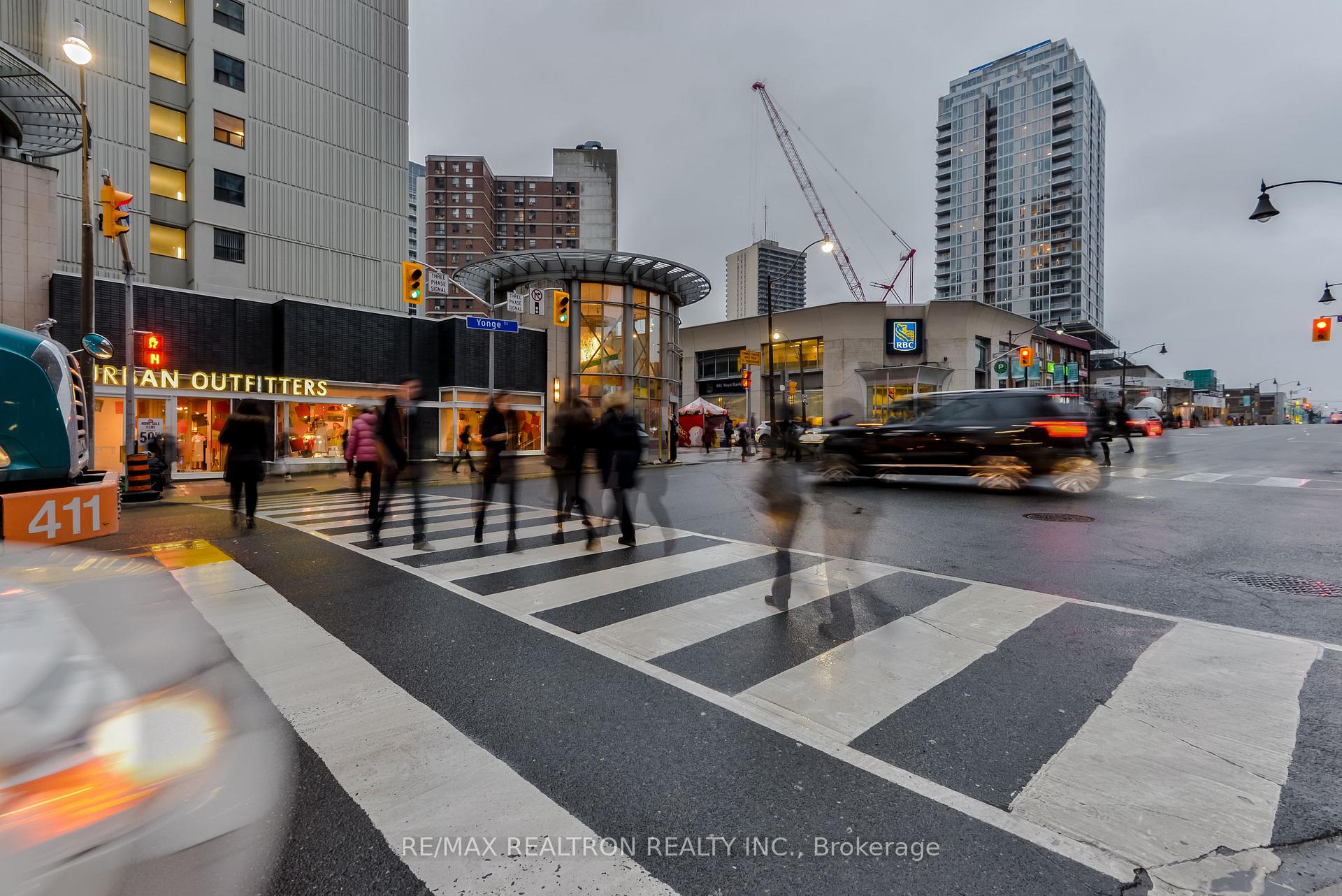 Photo 25 of Unit 907, 8 Eglinton Avenue E, Toronto, Mount Pleasant West — HOMEH
