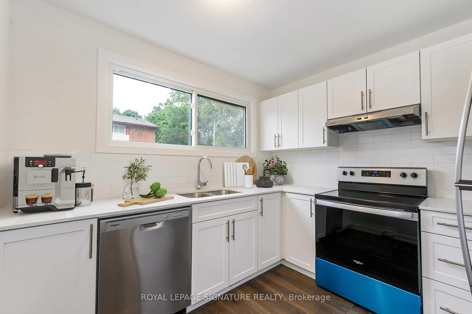 Photo 3 of 59 Woodman Drive, Hamilton, Kentley — HOMEH