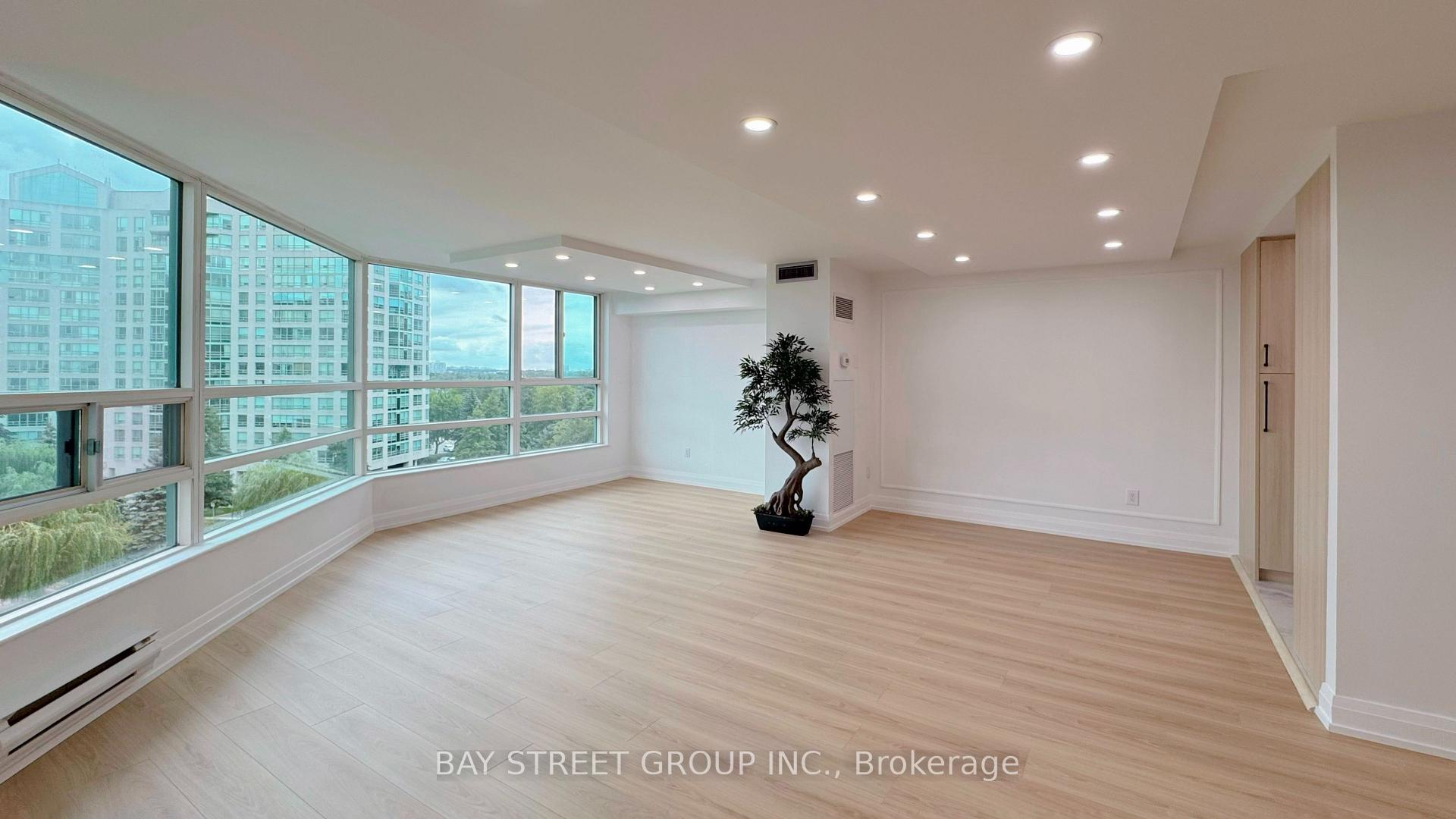 Photo 12 of Unit 606, 7905 Bayview Avenue, Markham, Aileen-Willowbrook — HOMEH