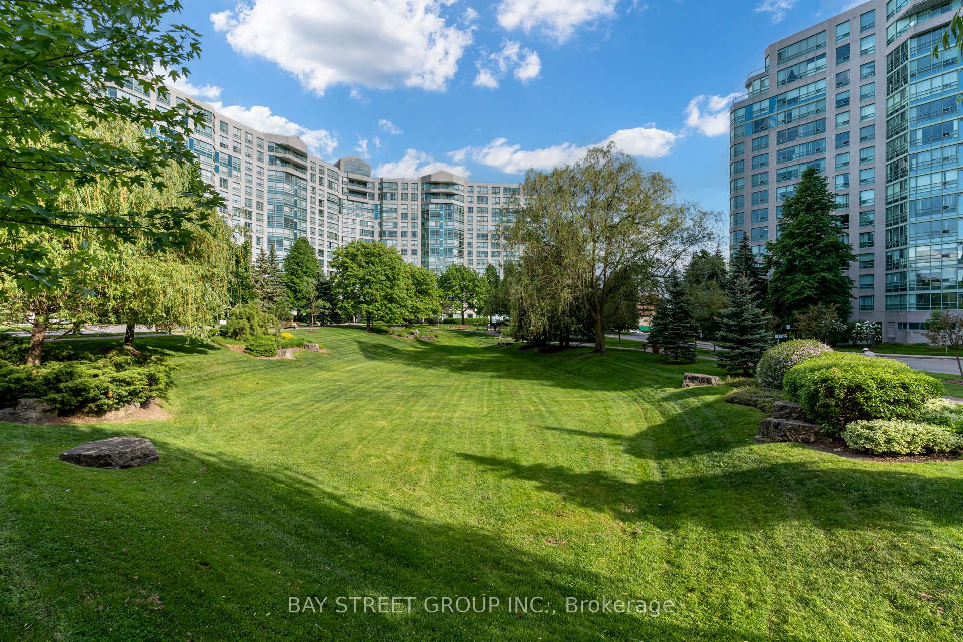 Photo 35 of Unit 606, 7905 Bayview Avenue, Markham, Aileen-Willowbrook — HOMEH