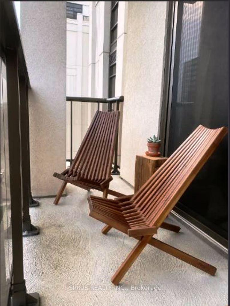 Photo 11 of Unit 806, 85 Robinson Street, Hamilton, Durand — HOMEH