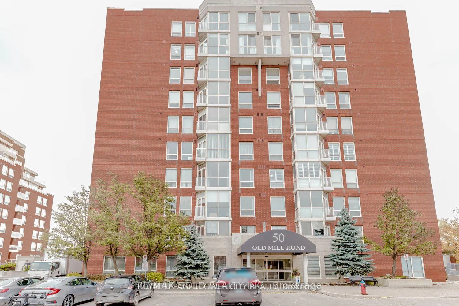 Front of Unit 709, 50 Old Mill Road