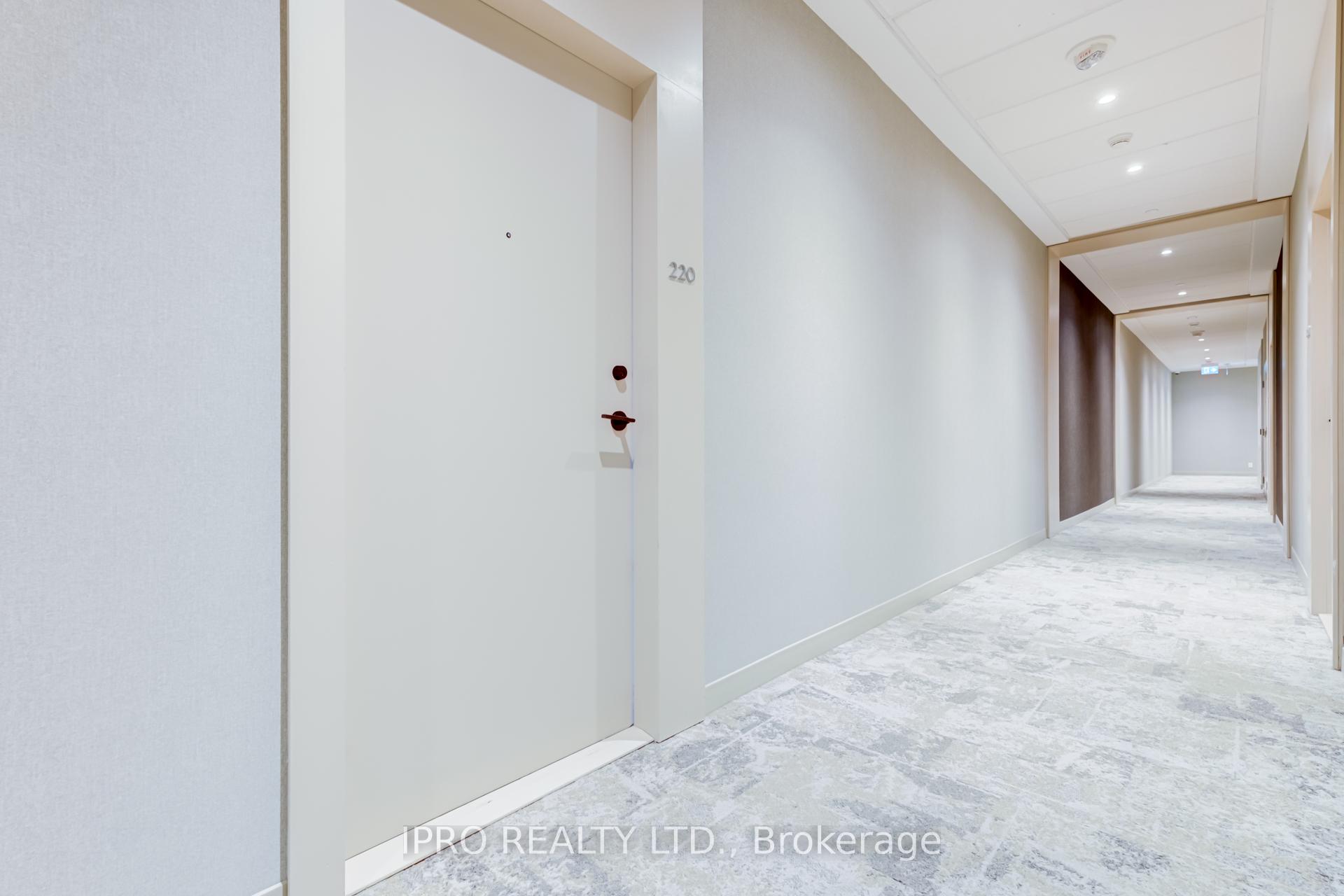 Photo 9 of Unit 220, 2020 Bathurst Street, Toronto, Humewood-Cedarvale — HOMEH