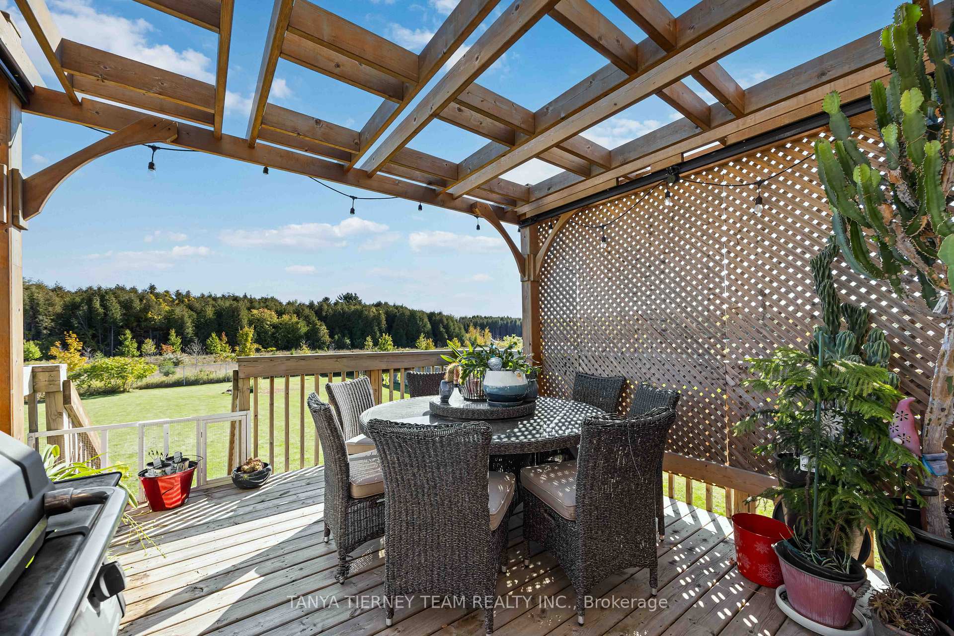 Photo 38 of 35 Charles Tilley Crescent, Clarington, Rural Clarington — HOMEH