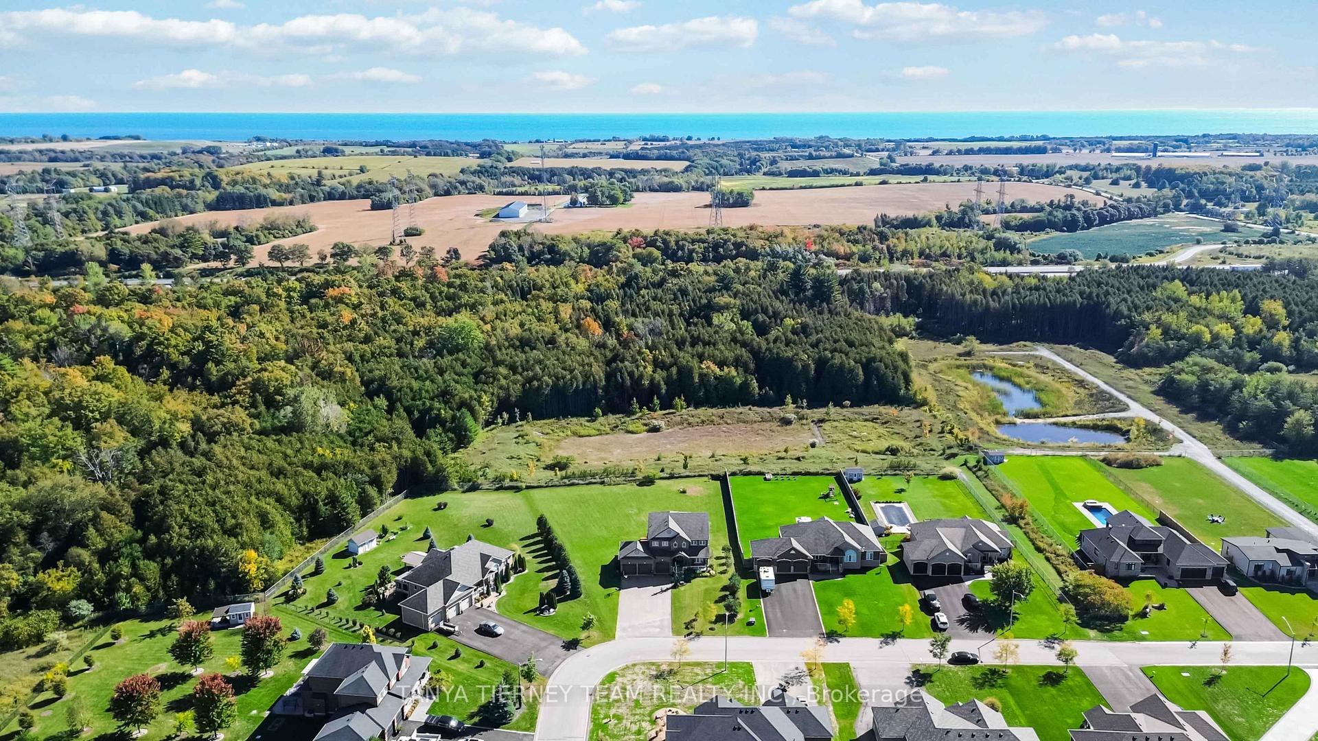 Photo 47 of 35 Charles Tilley Crescent, Clarington, Rural Clarington — HOMEH