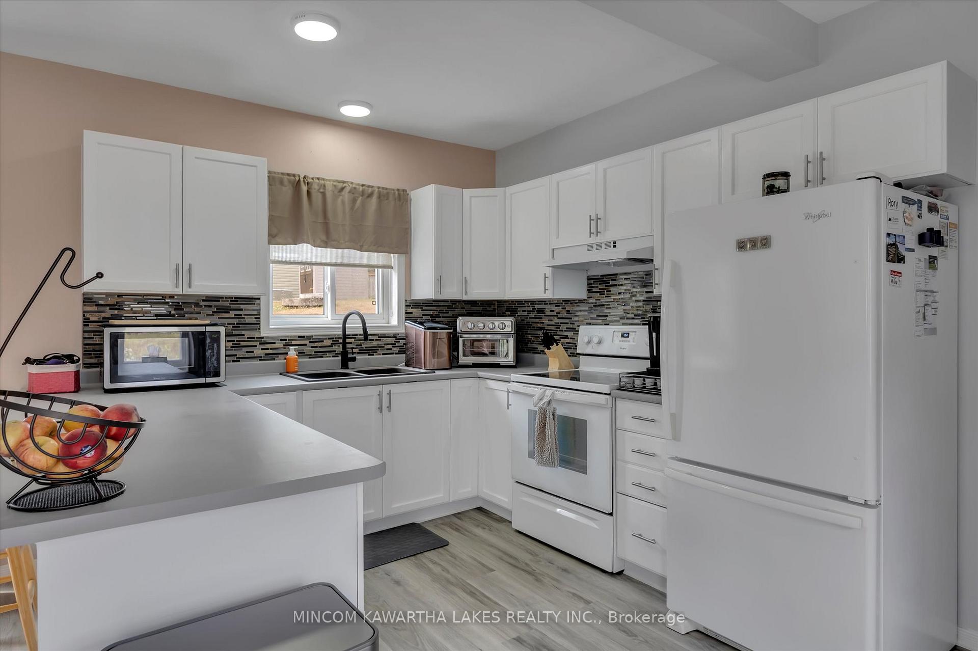 Photo 5 of 2466 Queen Mary Street, Cavan Monaghan, Cavan Twp — HOMEH
