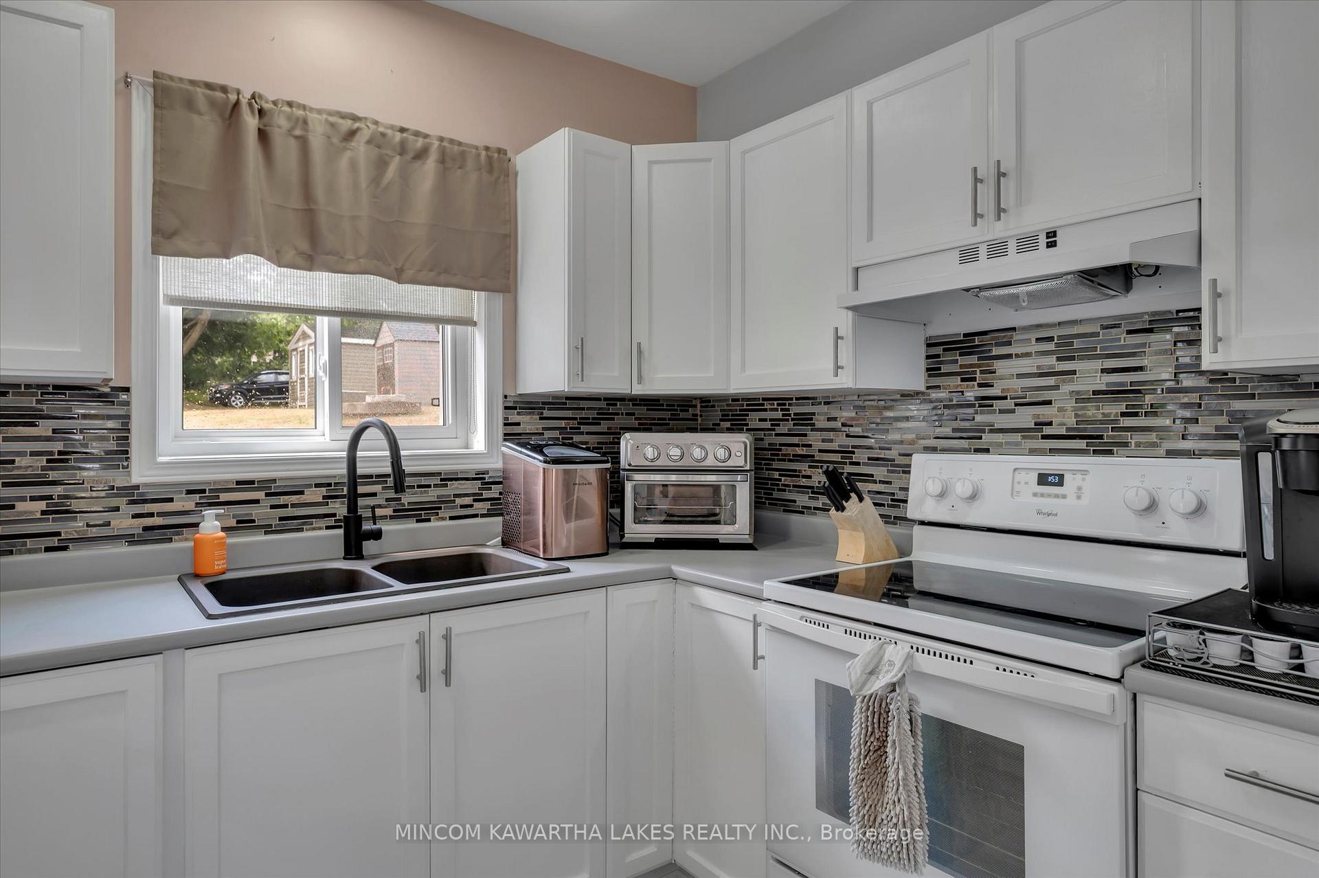 Photo 7 of 2466 Queen Mary Street, Cavan Monaghan, Cavan Twp — HOMEH
