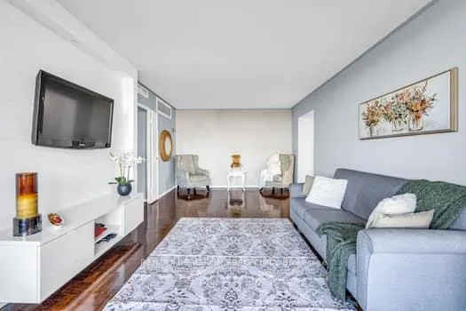 Photo 7 of Unit 1004, 44 Longbourne Drive, Etobicoke, Willowridge-Martingrove-Richview — HOMEH
