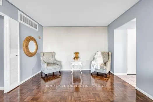 Photo 9 of Unit 1004, 44 Longbourne Drive, Etobicoke, Willowridge-Martingrove-Richview — HOMEH