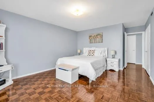 Photo 14 of Unit 1004, 44 Longbourne Drive, Etobicoke, Willowridge-Martingrove-Richview — HOMEH