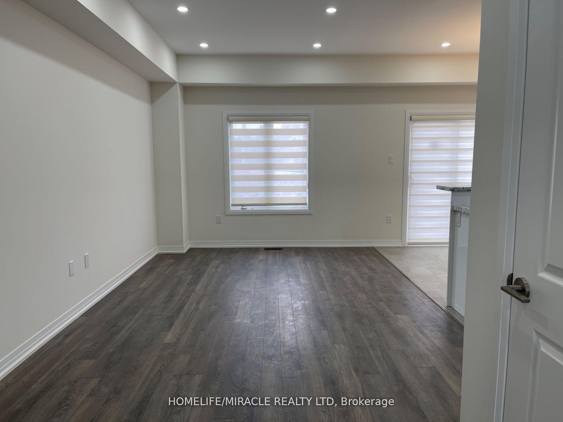 Photo 2 of 27 George Brier Drive W, Brant, Paris — HOMEH