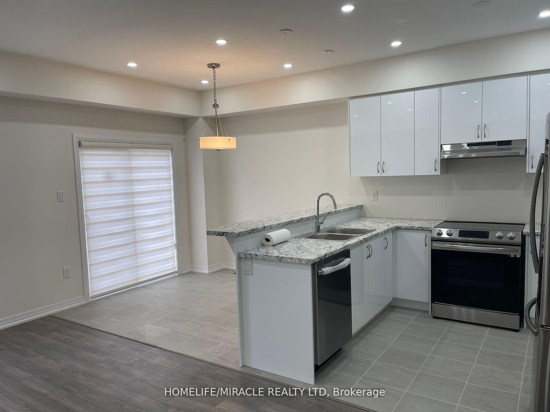 Photo 5 of 27 George Brier Drive W, Brant, Paris — HOMEH