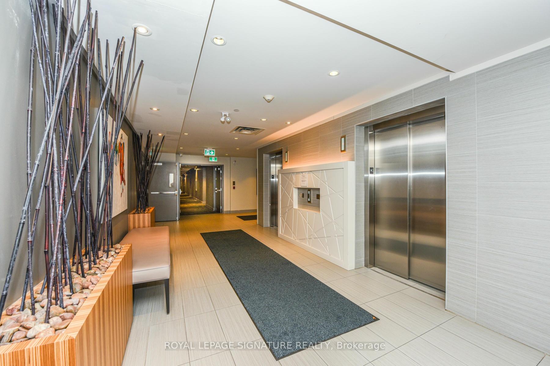 Photo 3 of Unit 11, 3028 Creekshore Common, Oakville, Glenorchy — HOMEH