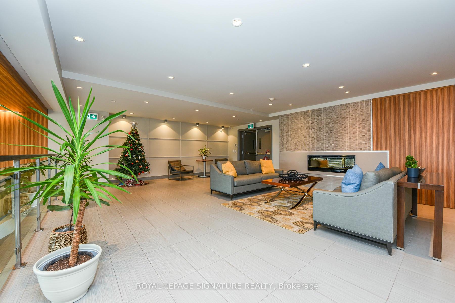 Photo 5 of Unit 11, 3028 Creekshore Common, Oakville, Glenorchy — HOMEH