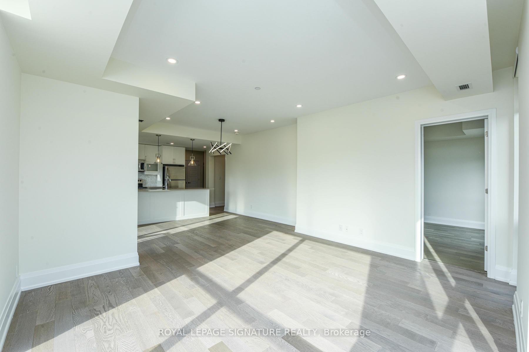 Photo 11 of Unit 11, 3028 Creekshore Common, Oakville, Glenorchy — HOMEH