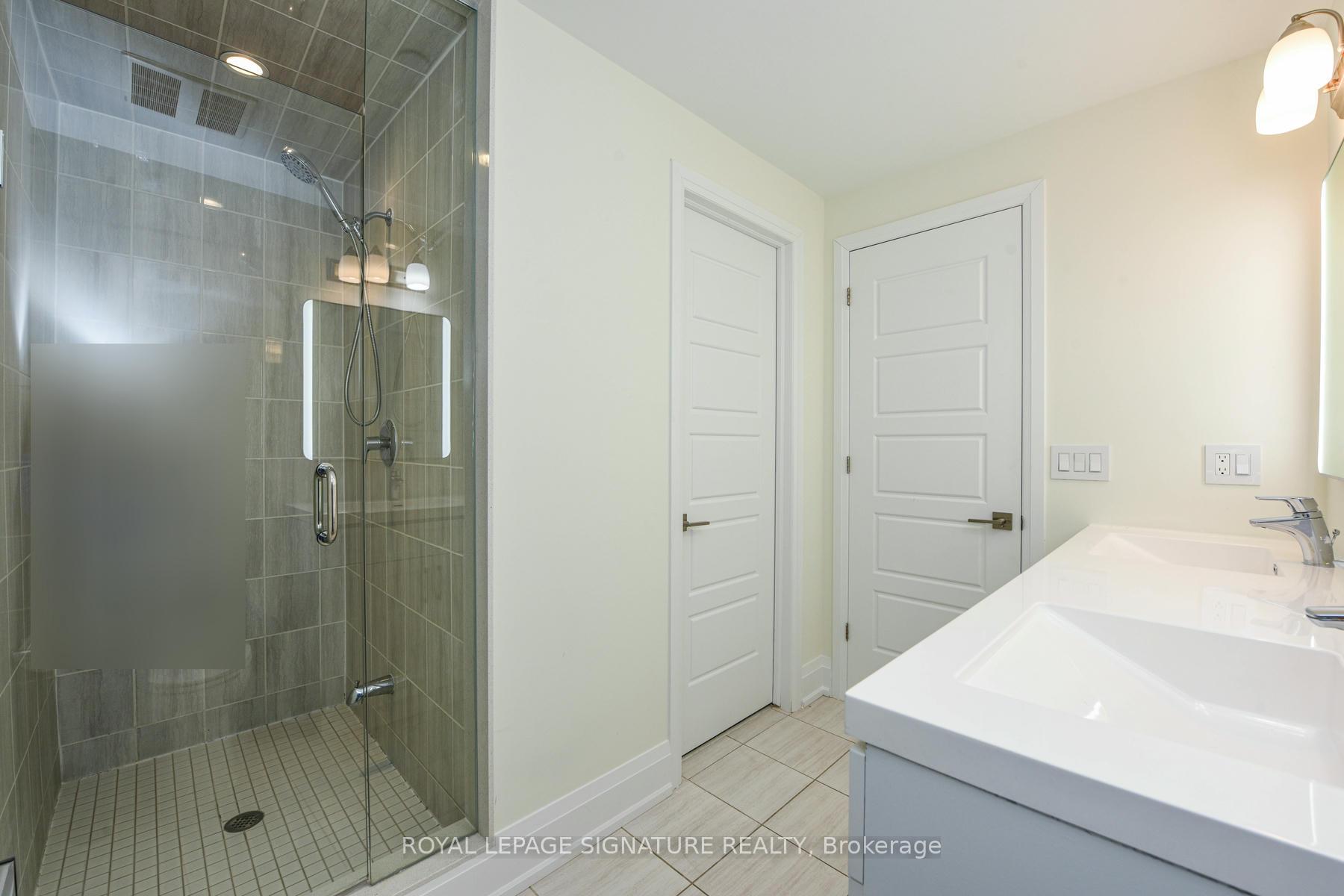 Photo 25 of Unit 11, 3028 Creekshore Common, Oakville, Glenorchy — HOMEH