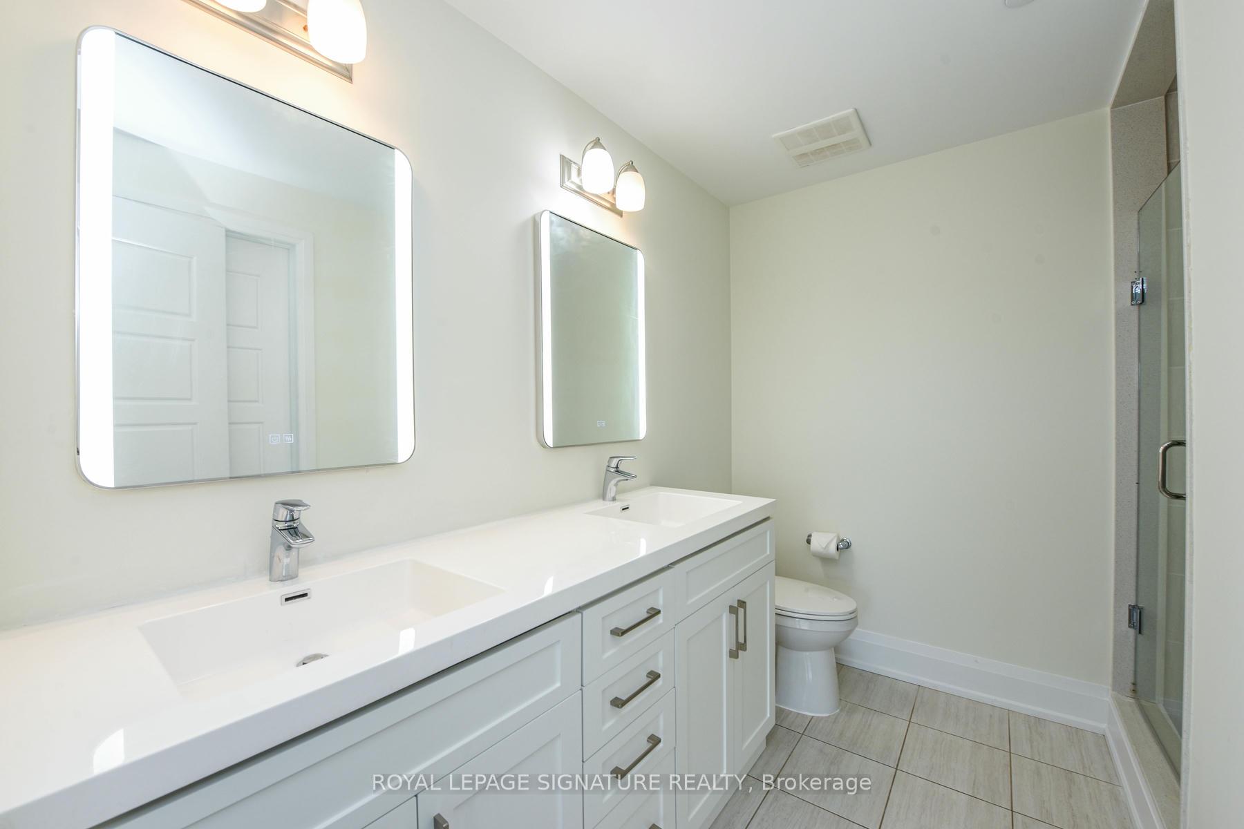 Photo 26 of Unit 11, 3028 Creekshore Common, Oakville, Glenorchy — HOMEH