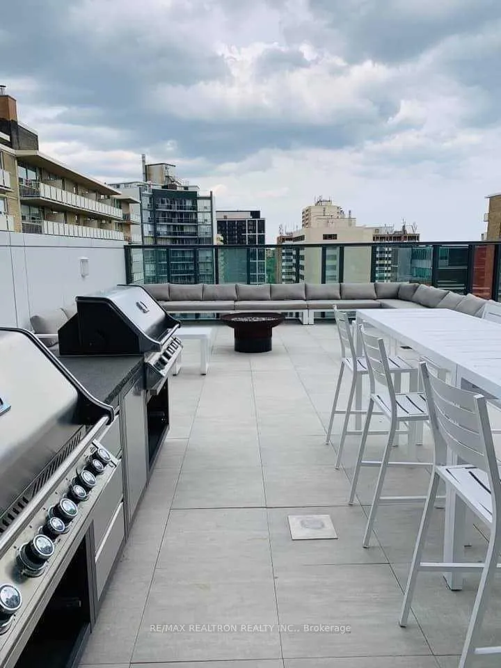 Photo 11 of Unit 1403, 185 Roehampton Avenue, Toronto, Mount Pleasant West — HOMEH