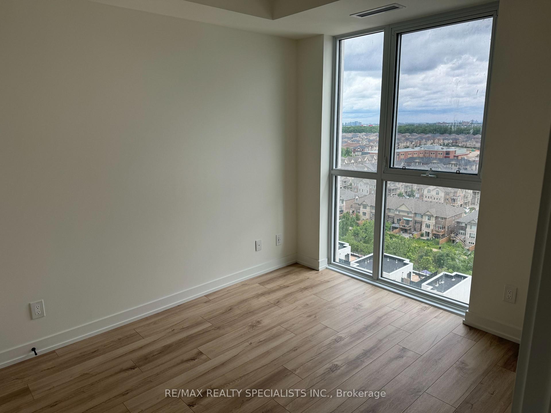 Photo 5 of Unit 1401, 335 Wheat Boom Drive, Oakville, Joshua Meadows — HOMEH