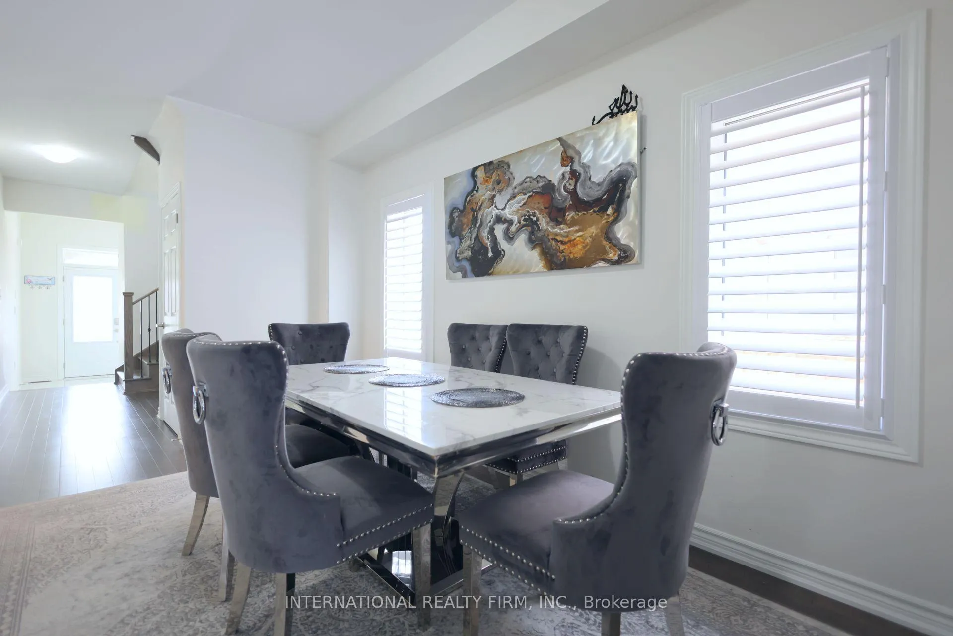 Photo 7 of 327 Northglen Blvd, Clarington, Bowmanville — HOMEH