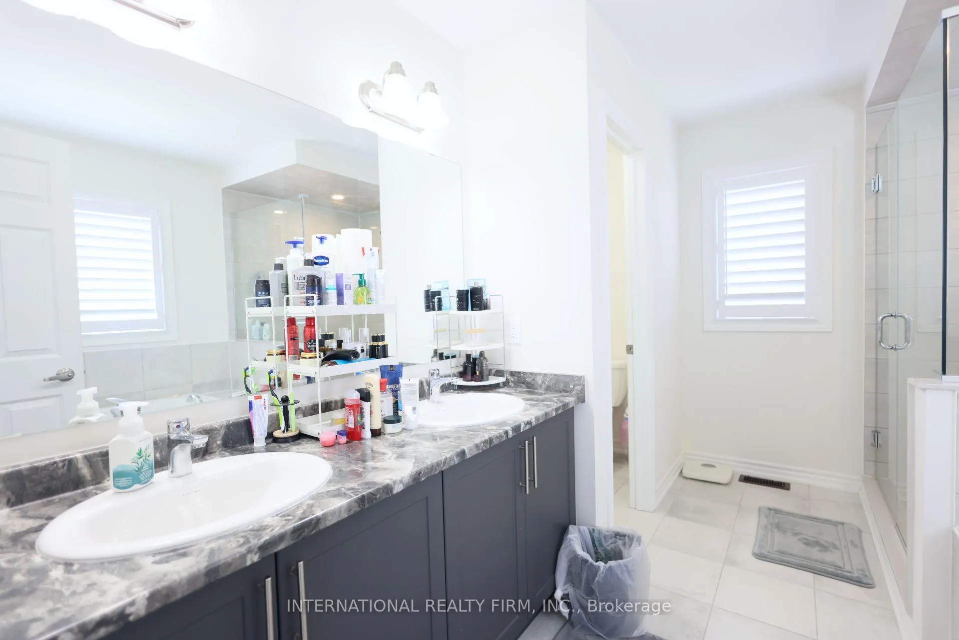 Photo 25 of 327 Northglen Blvd, Clarington, Bowmanville — HOMEH
