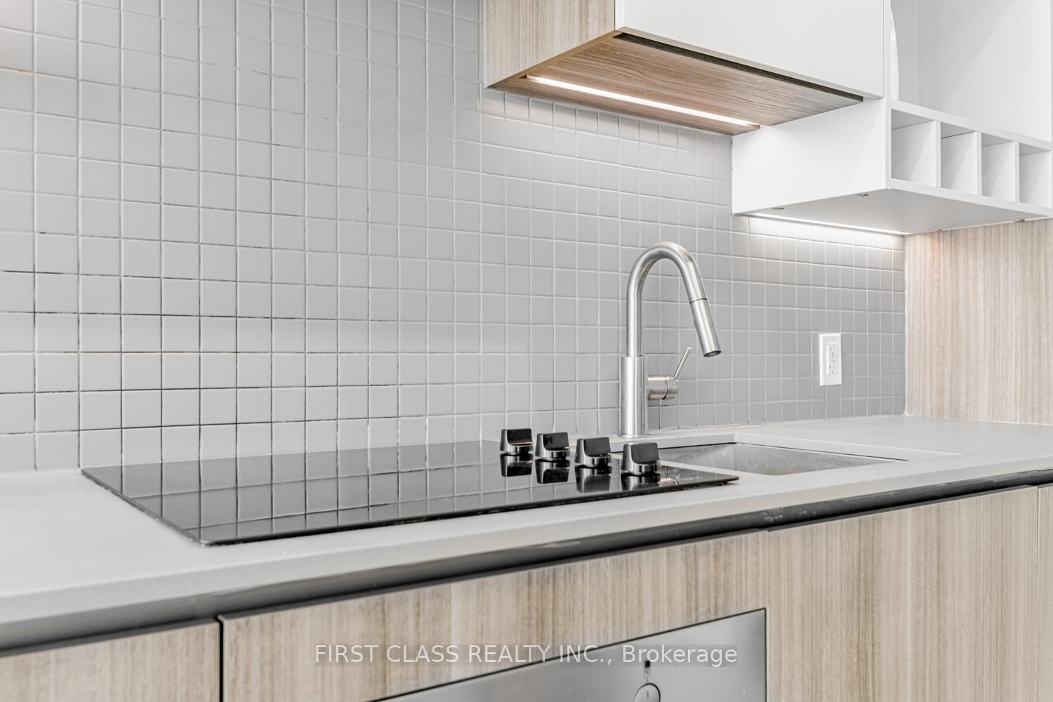 Photo 12 of Unit 4805, 5 Buttermill Avenue, Vaughan, Vaughan Corporate Centre — HOMEH