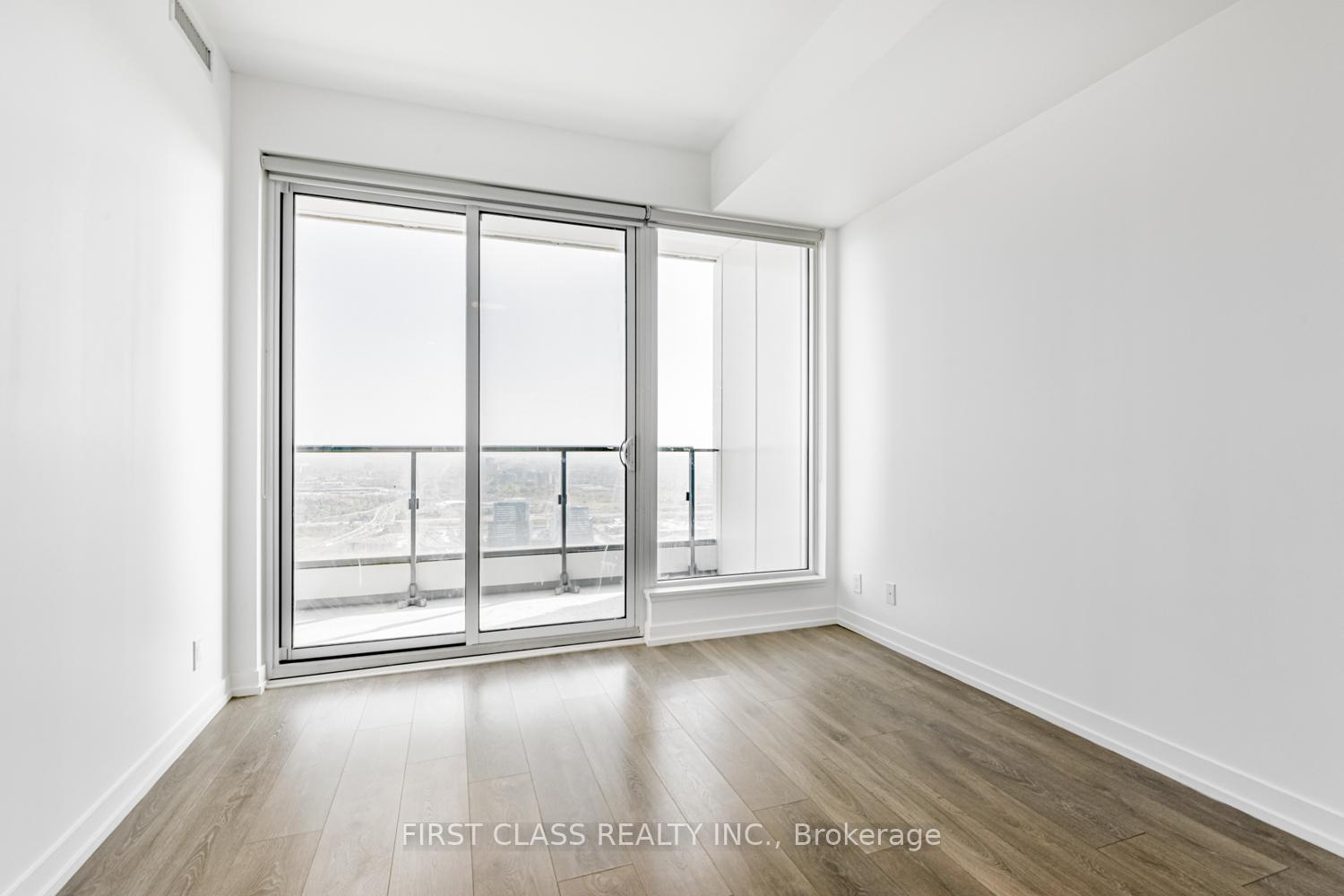 Photo 14 of Unit 4805, 5 Buttermill Avenue, Vaughan, Vaughan Corporate Centre — HOMEH