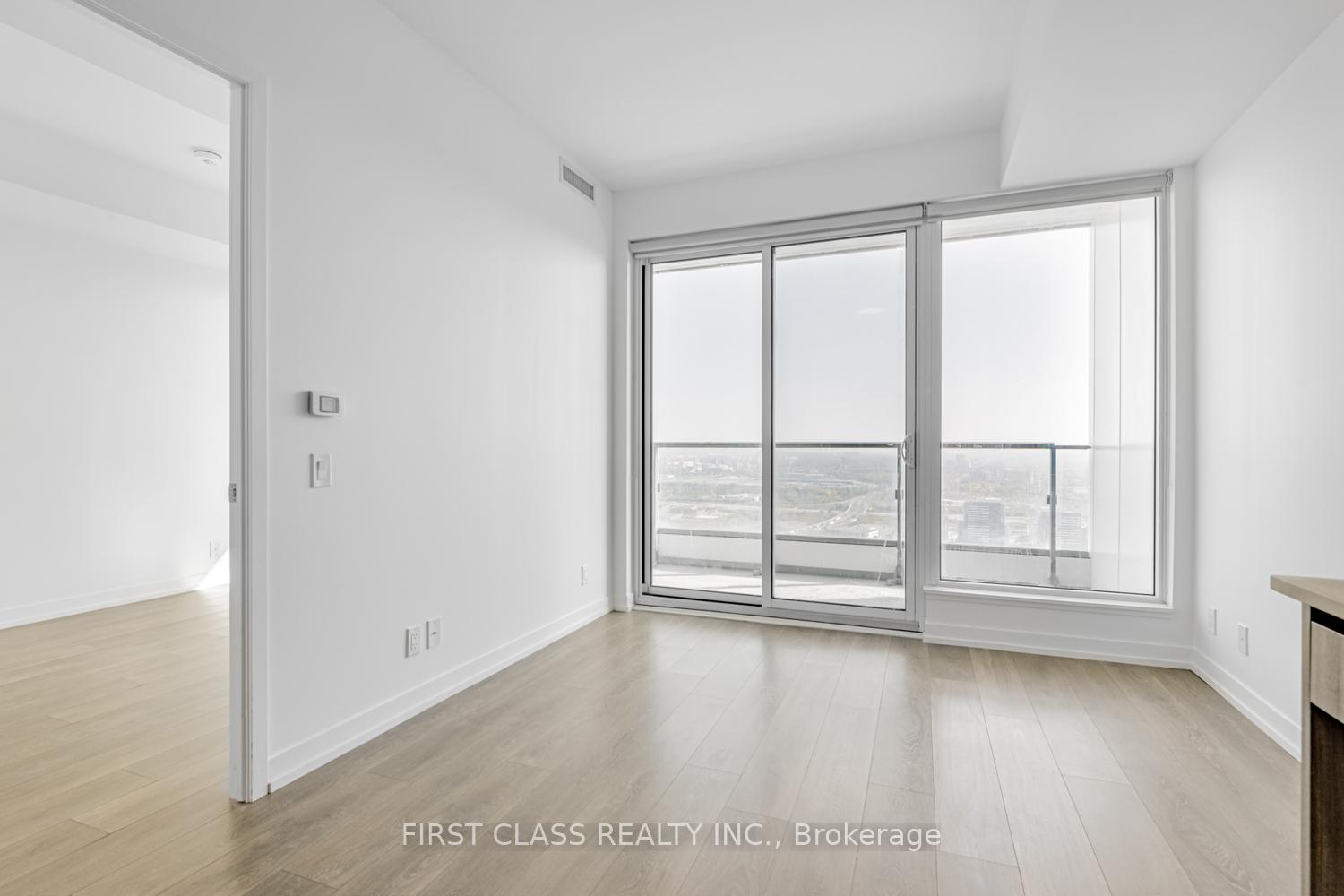 Photo 15 of Unit 4805, 5 Buttermill Avenue, Vaughan, Vaughan Corporate Centre — HOMEH