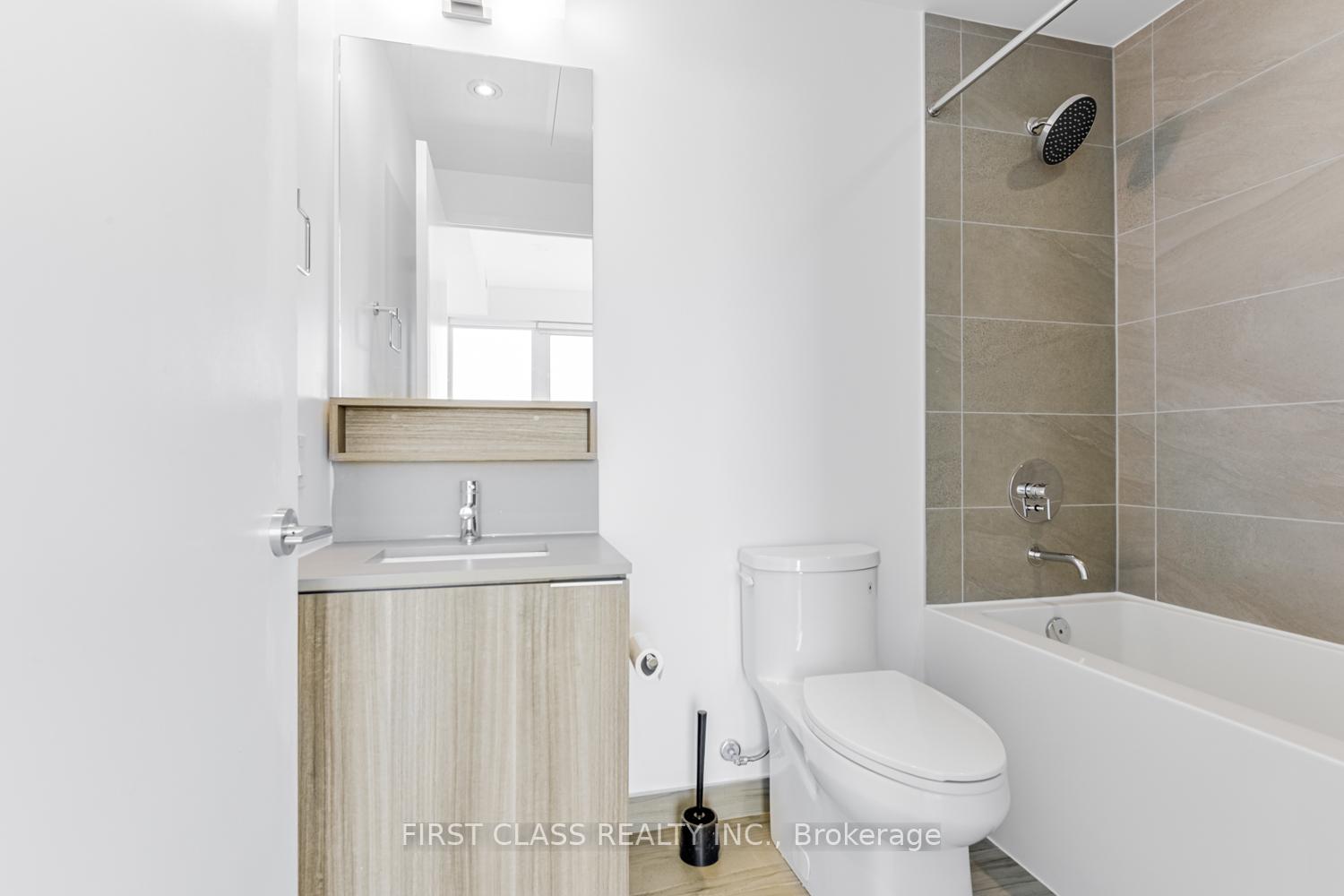 Photo 22 of Unit 4805, 5 Buttermill Avenue, Vaughan, Vaughan Corporate Centre — HOMEH