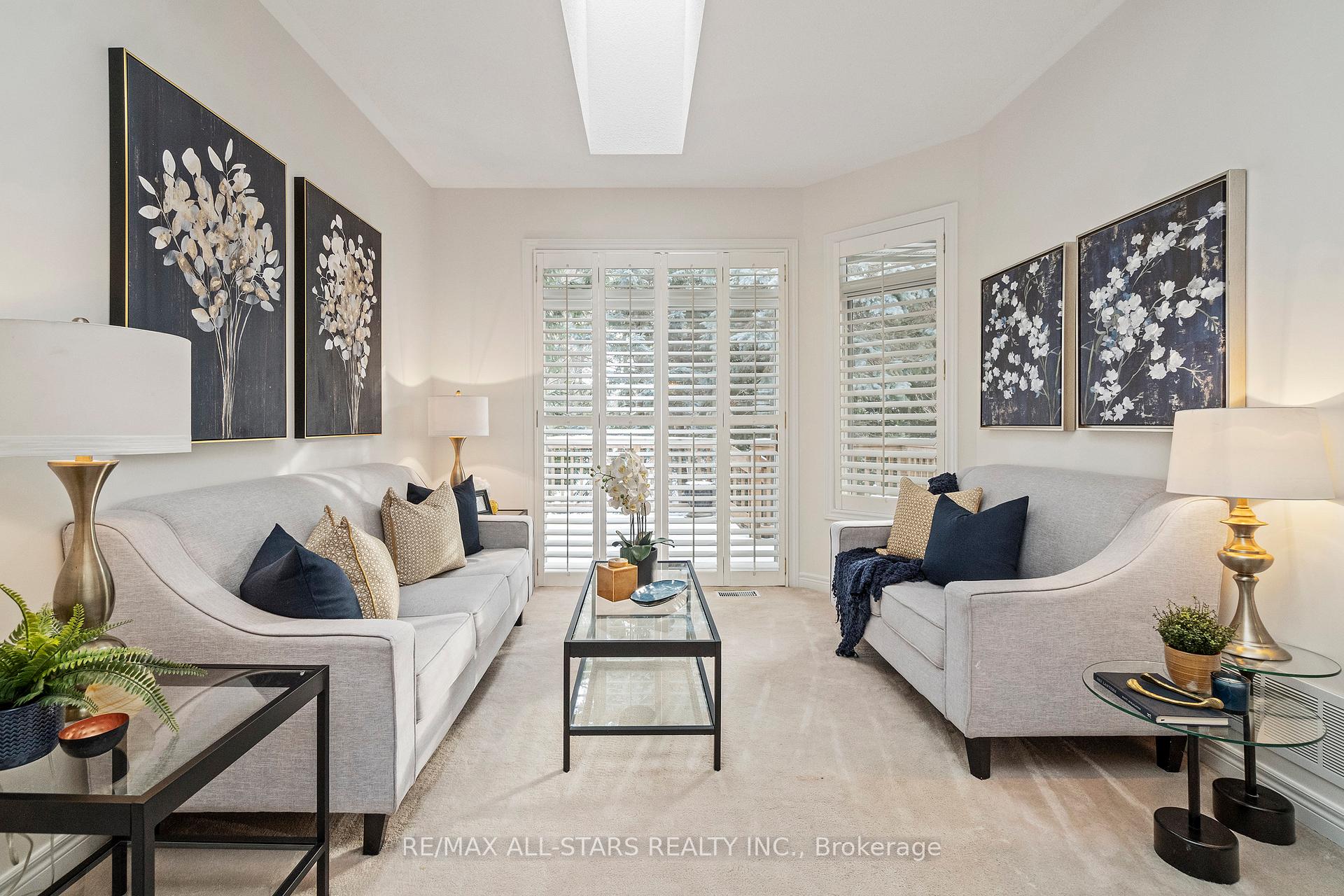 Photo 5 of 68 Celebrity Greens Way, Markham, Greensborough — HOMEH